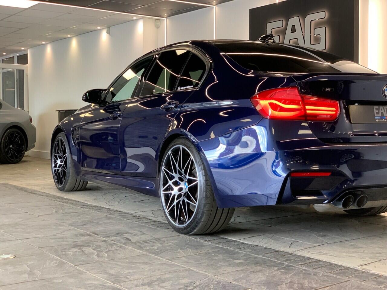 BMW M3 view 7