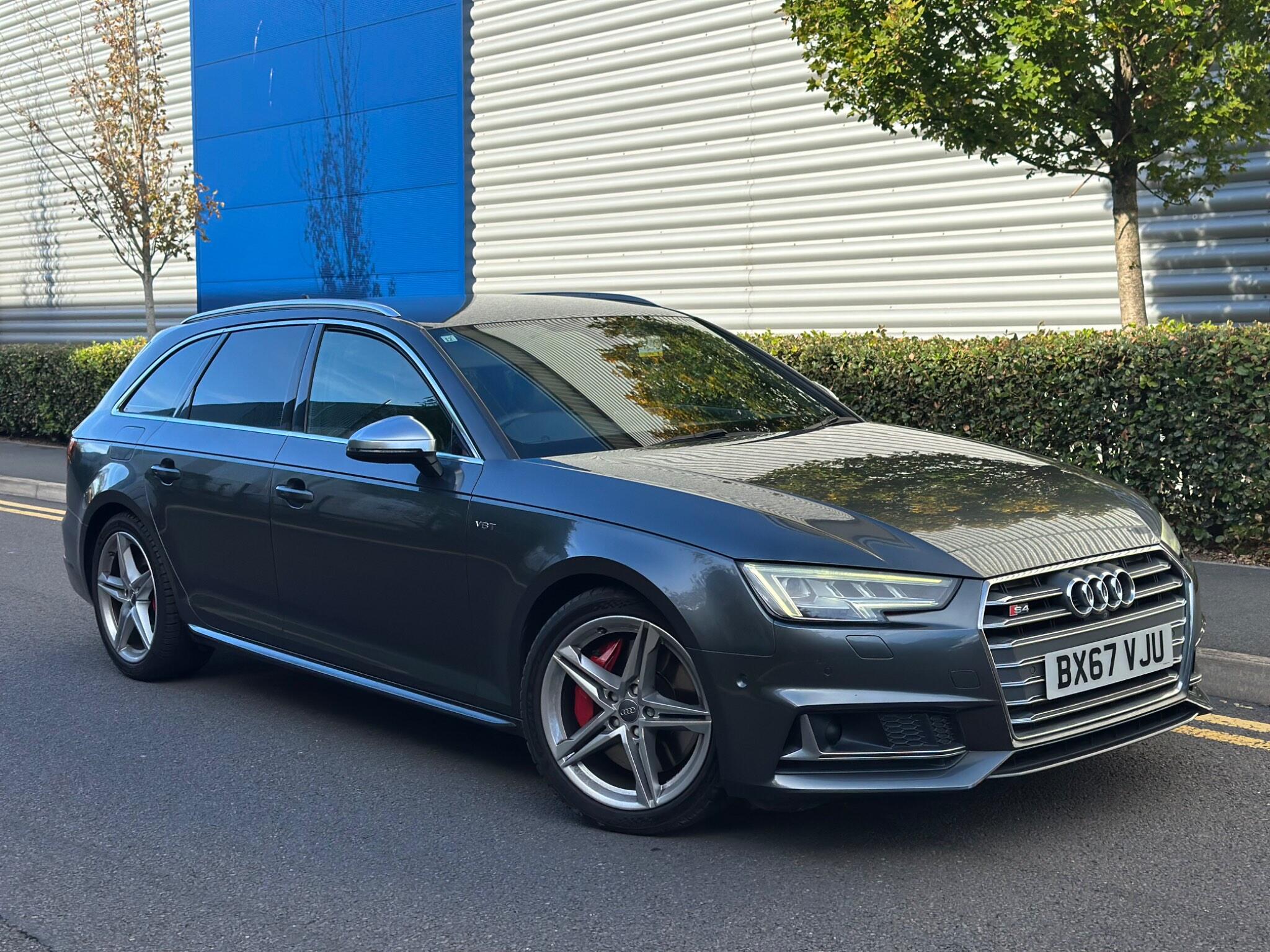 Audi S4 Avant