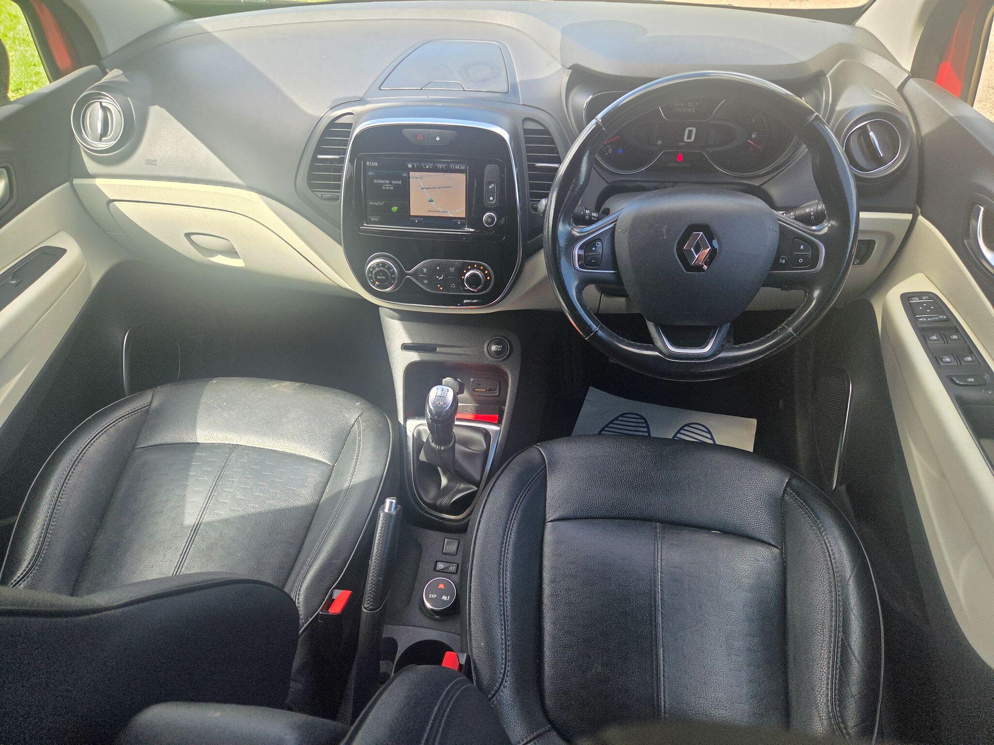 Renault Captur view 13