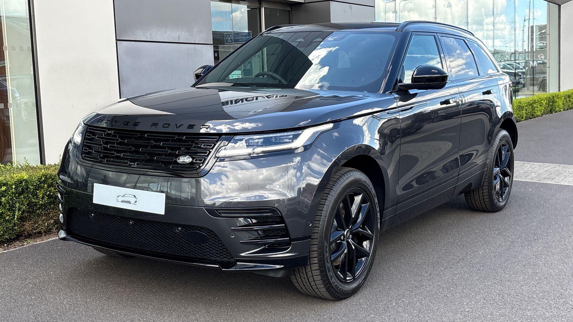 Land Rover Range Rover Velar view 43