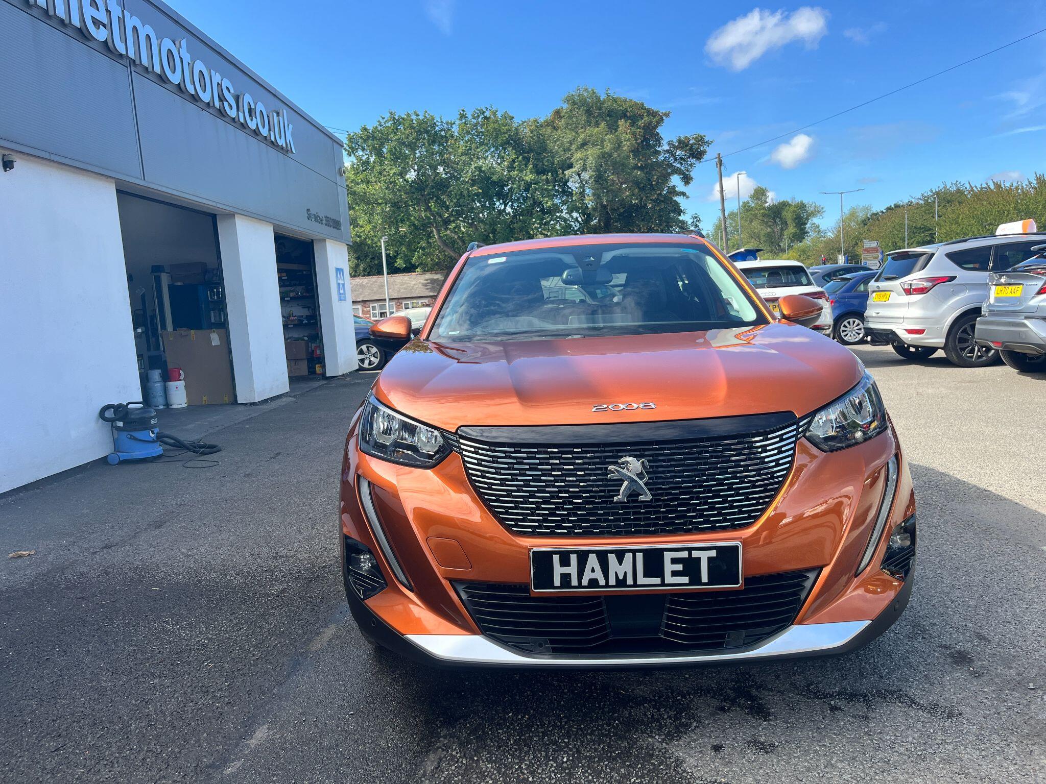 Peugeot 2008 view 8