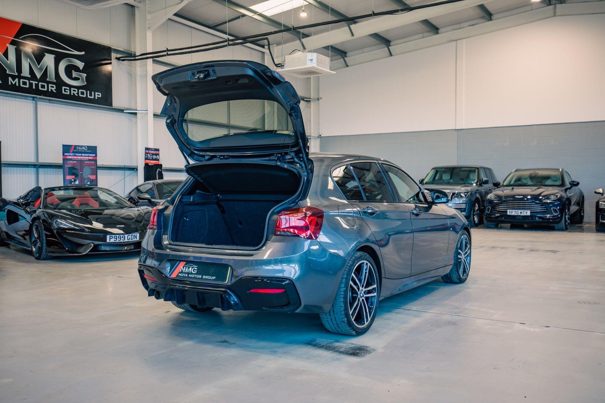 BMW 1 Series view 29