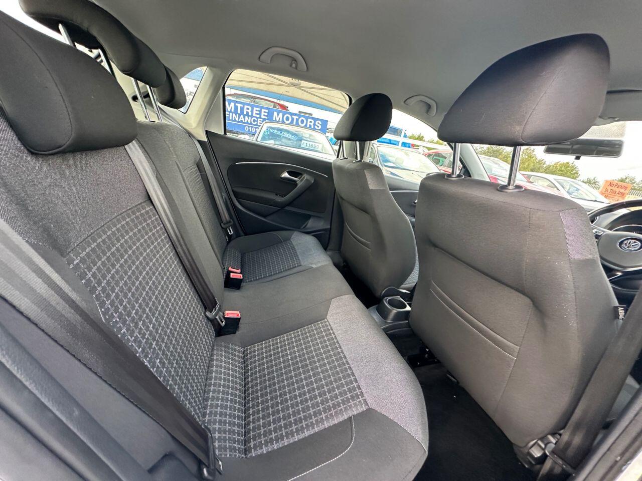 Volkswagen Polo view 29