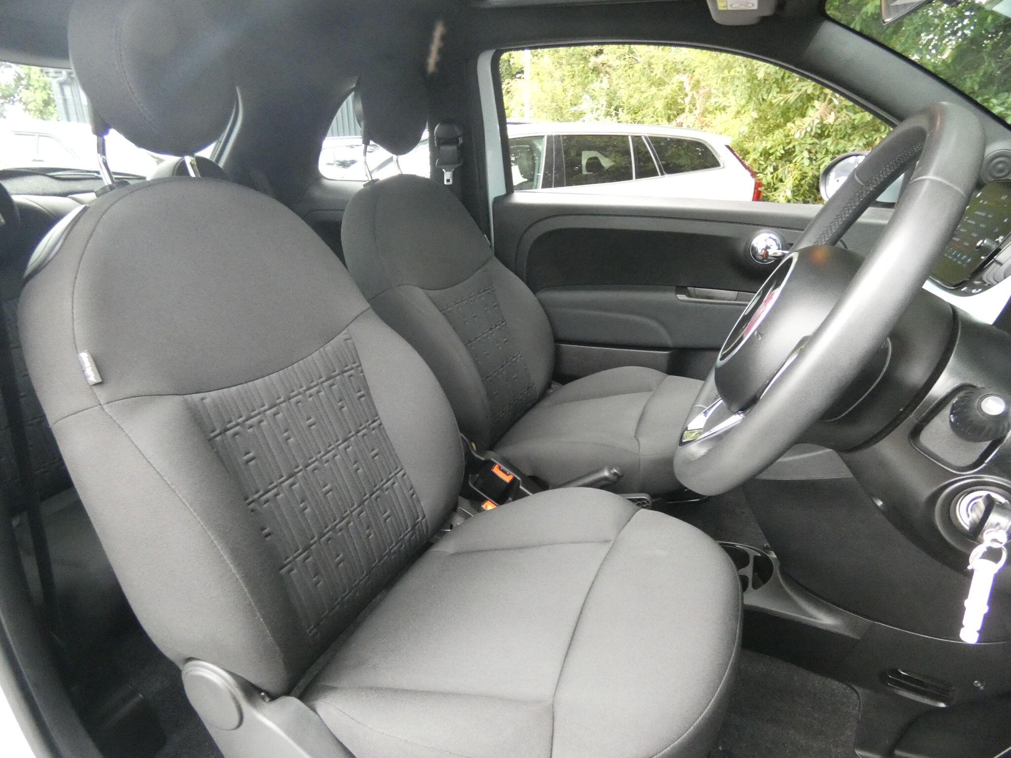 Fiat 500 view 16