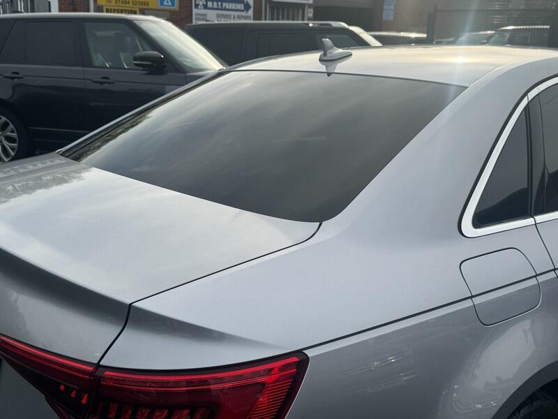 Audi A4 view 18