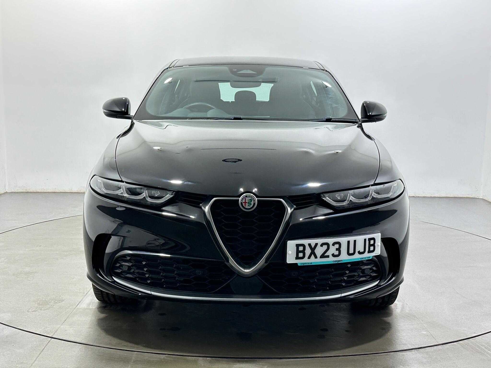 Alfa Romeo Tonale view 3