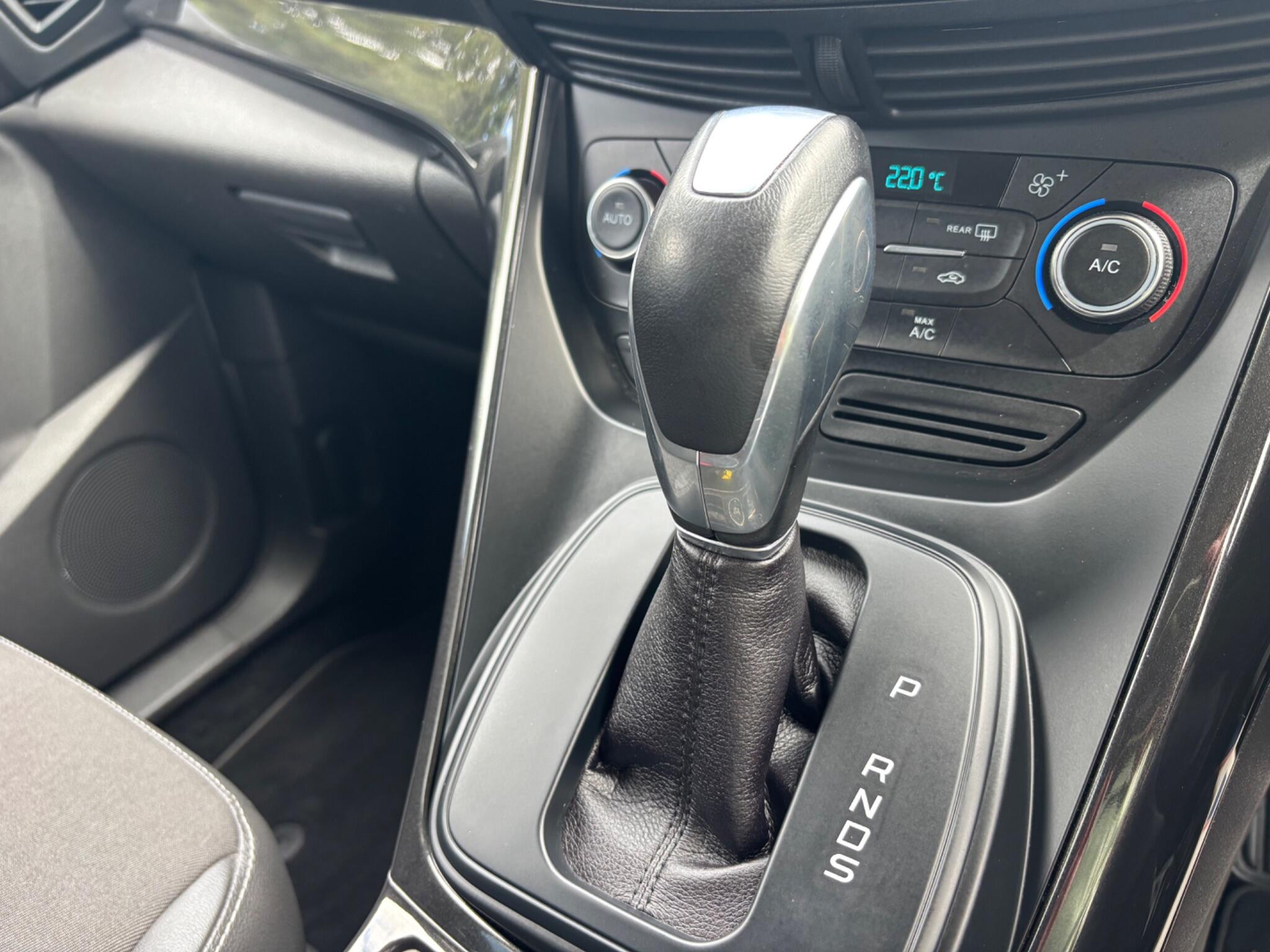 Ford Kuga view 14