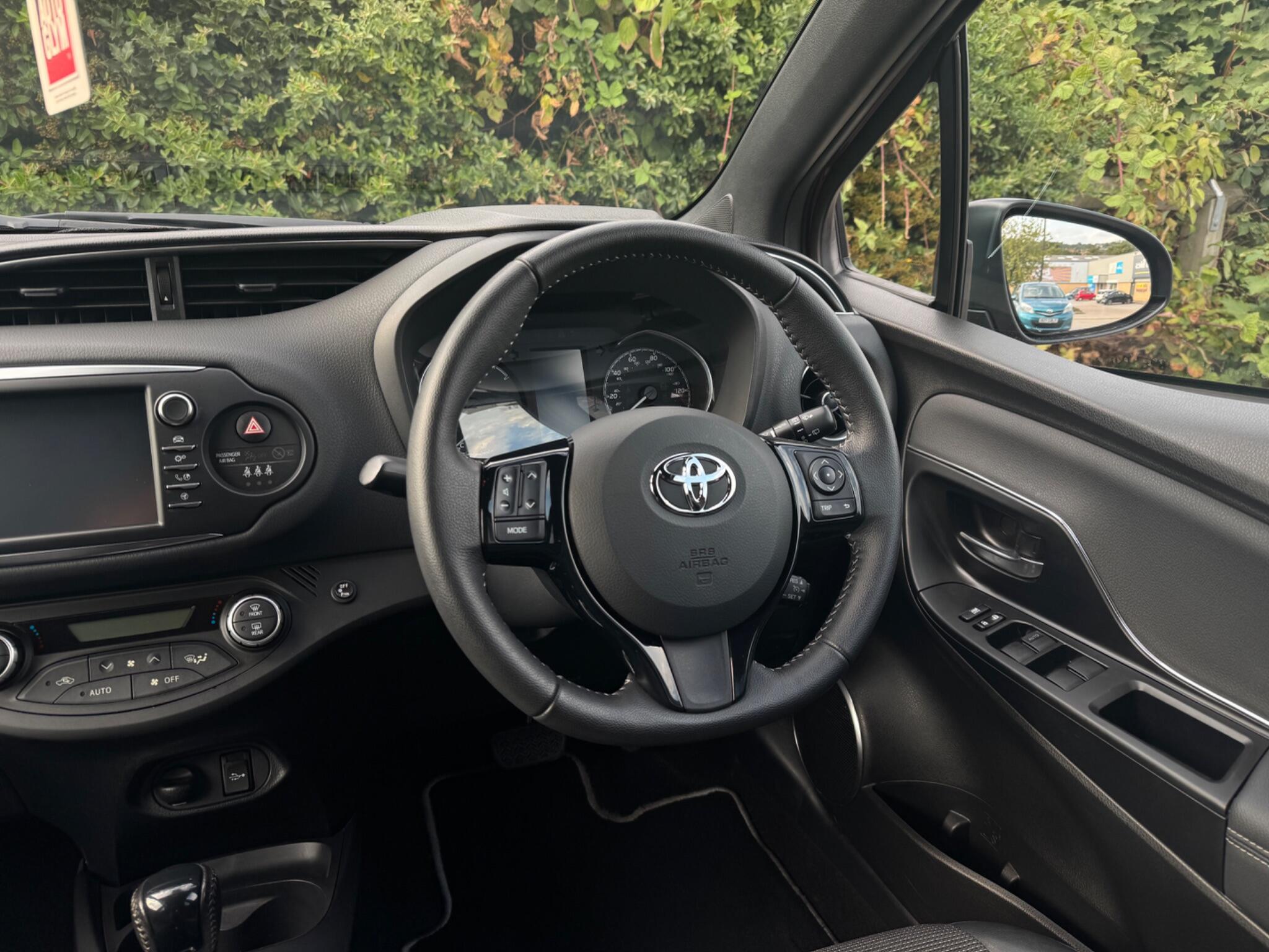 Toyota Yaris view 42