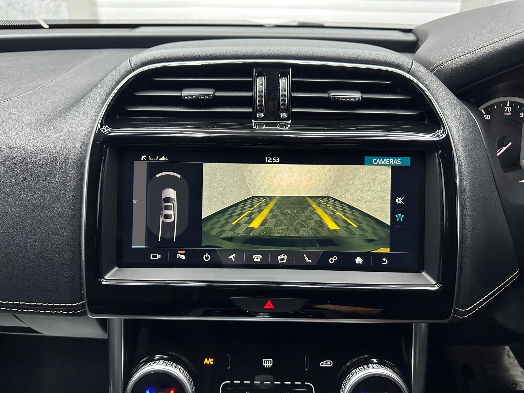 Jaguar Xe view 19