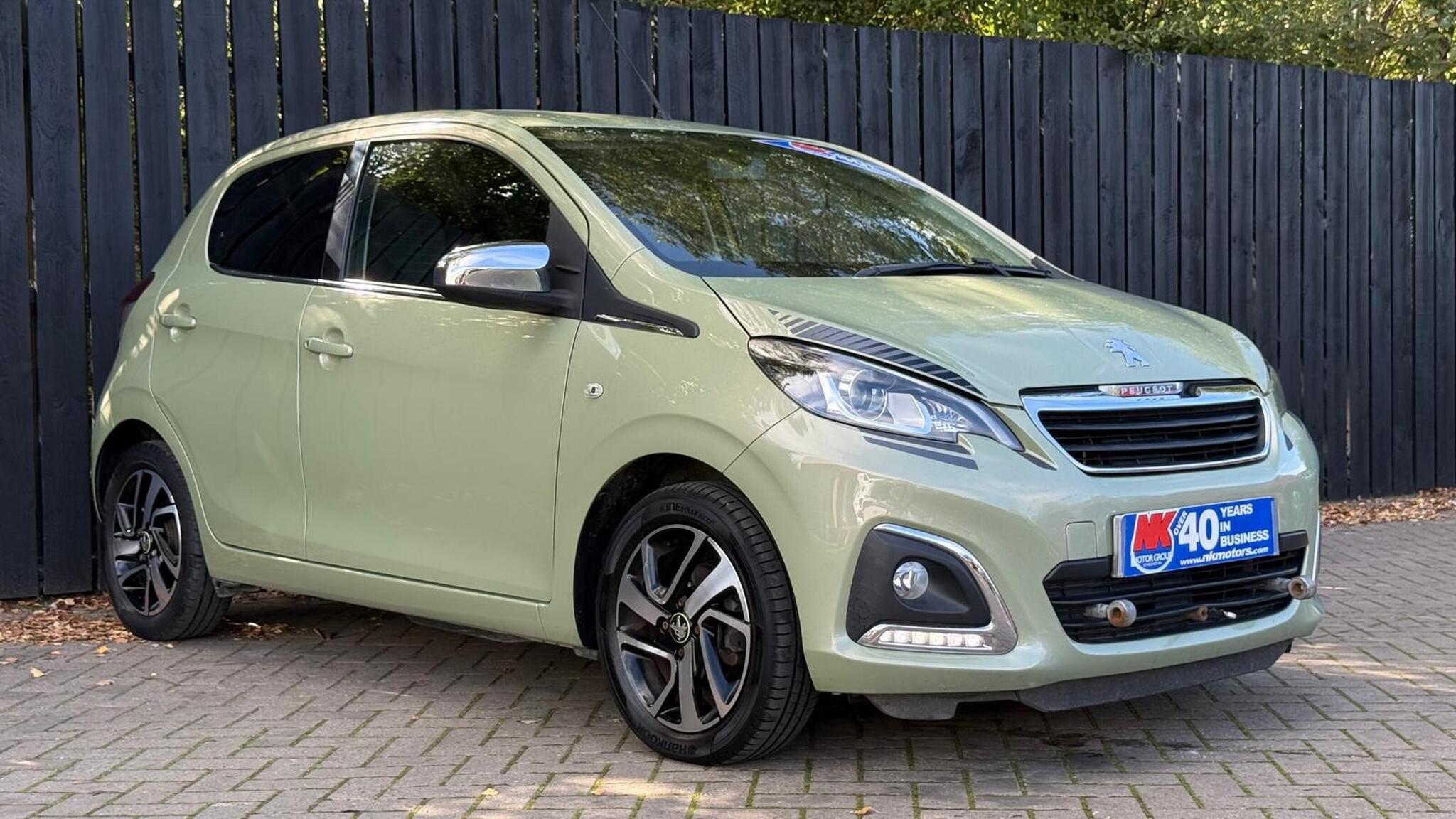 Peugeot 108 view 12