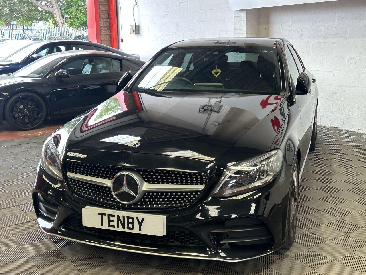 Mercedes-Benz C Class view 5