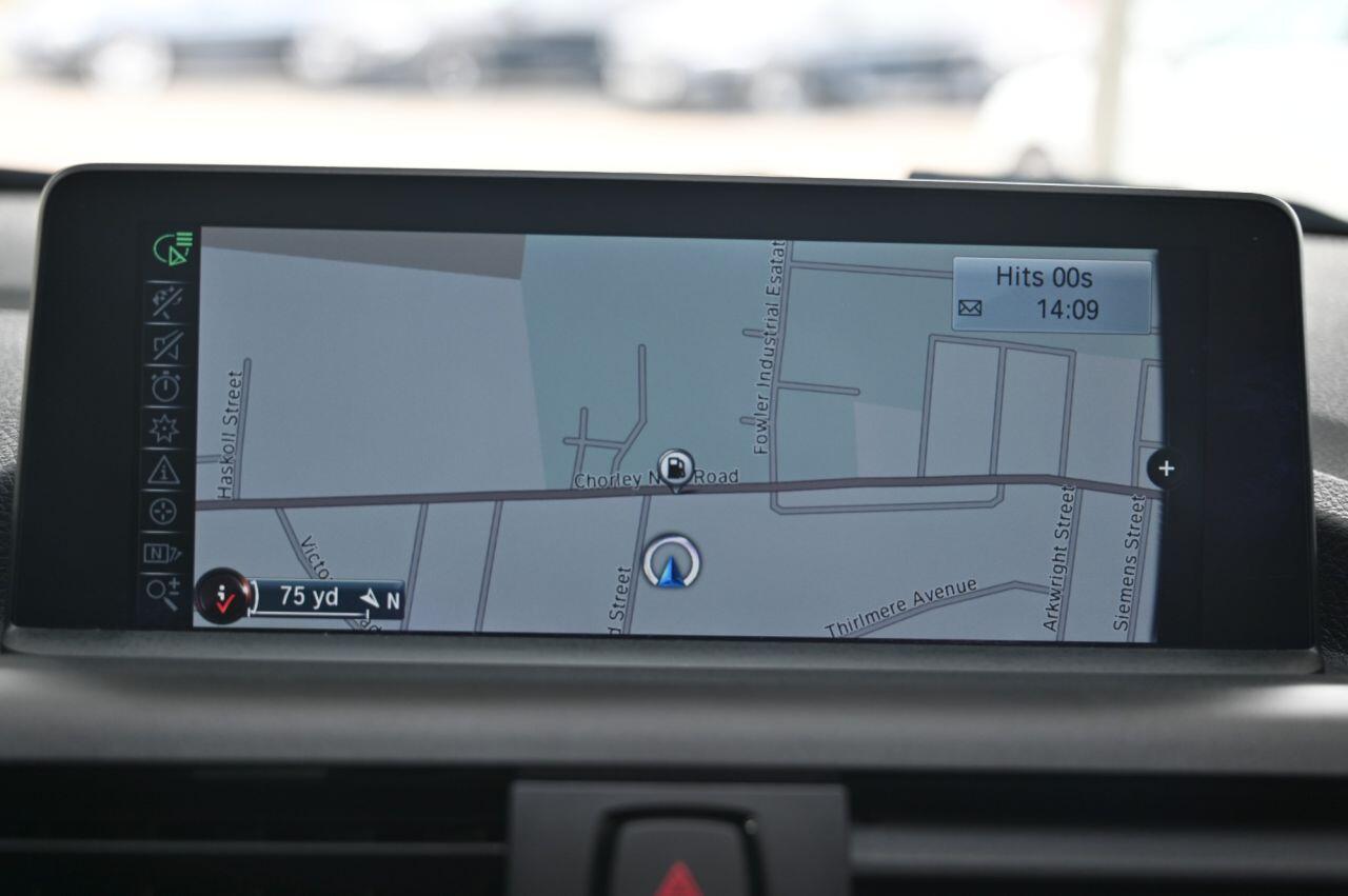 BMW 2 Series view 32