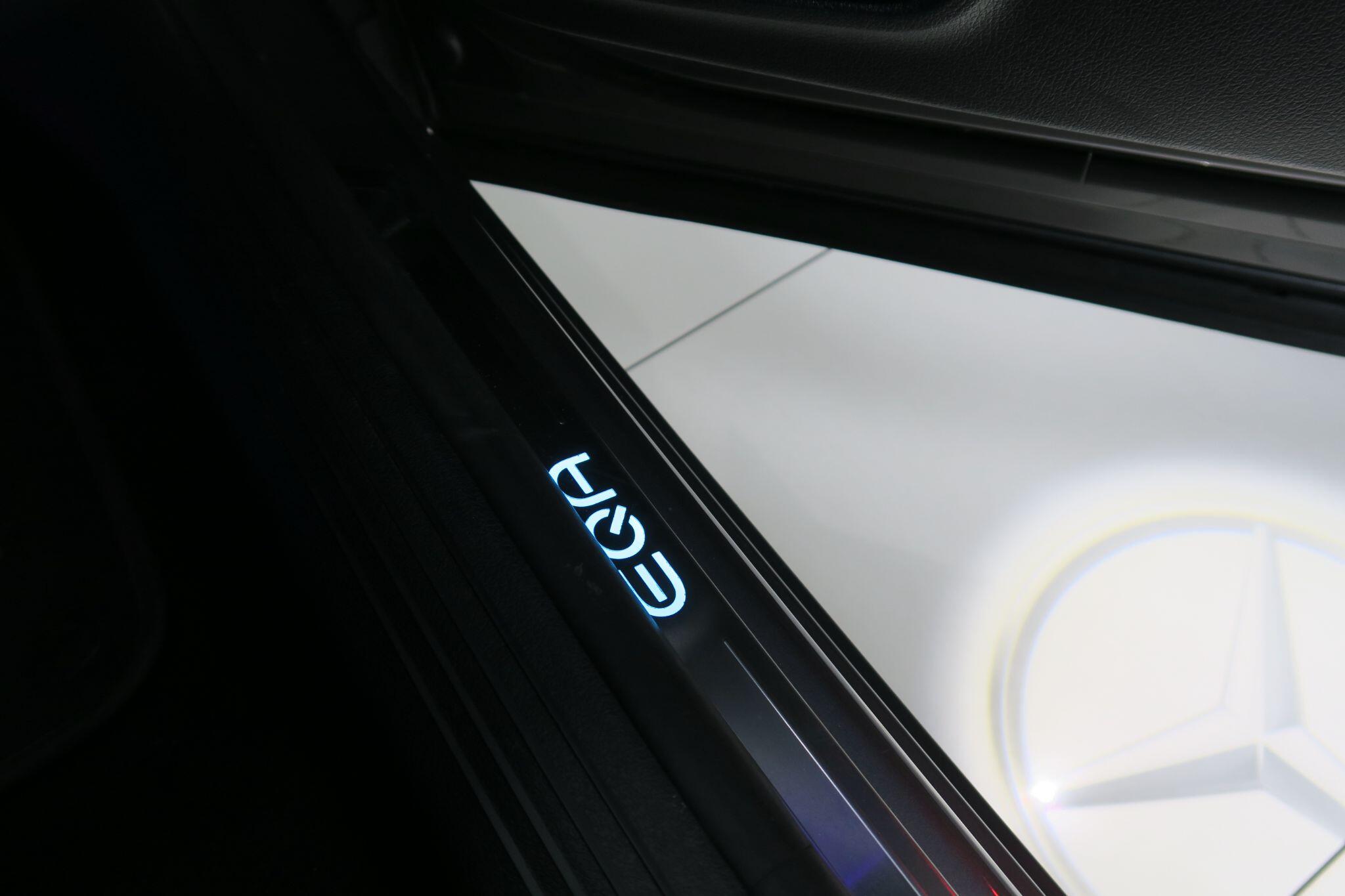 Mercedes-Benz Eqa view 17