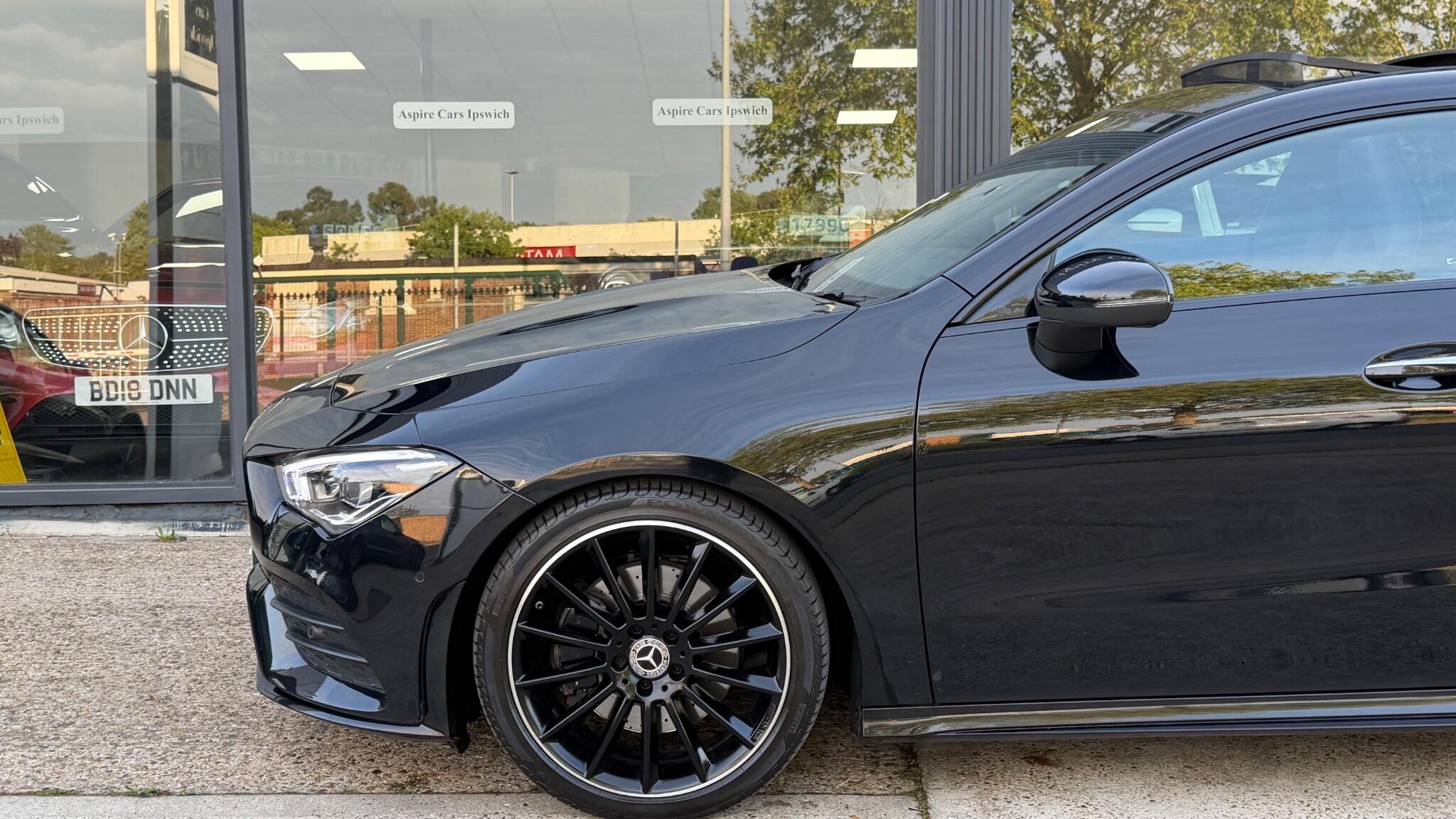 Mercedes-Benz Cla view 11