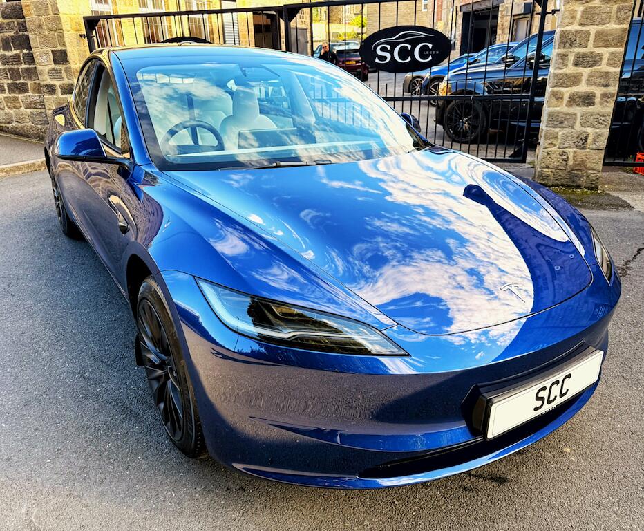 Tesla Model 3 view 7