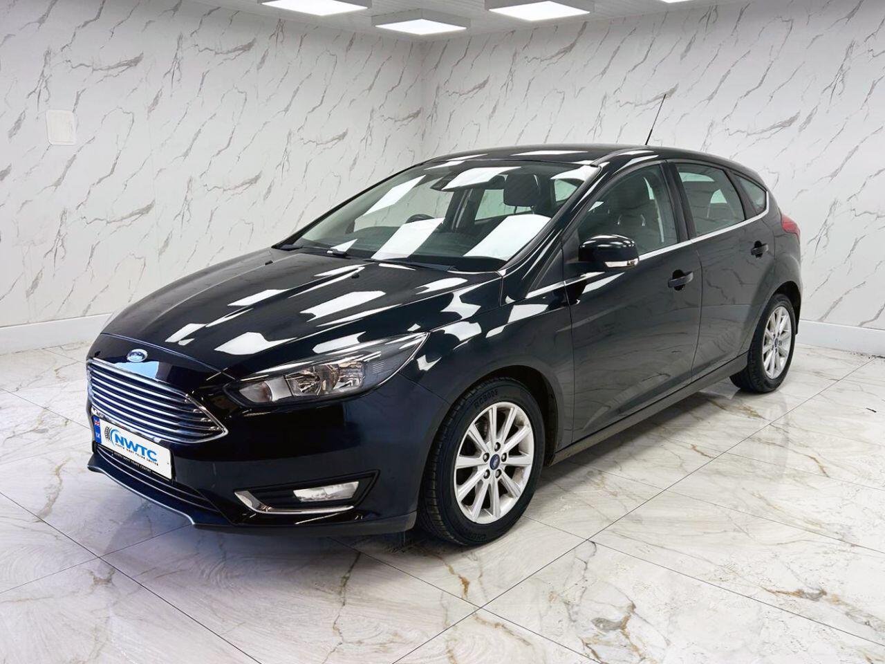 Ford Focus view 7