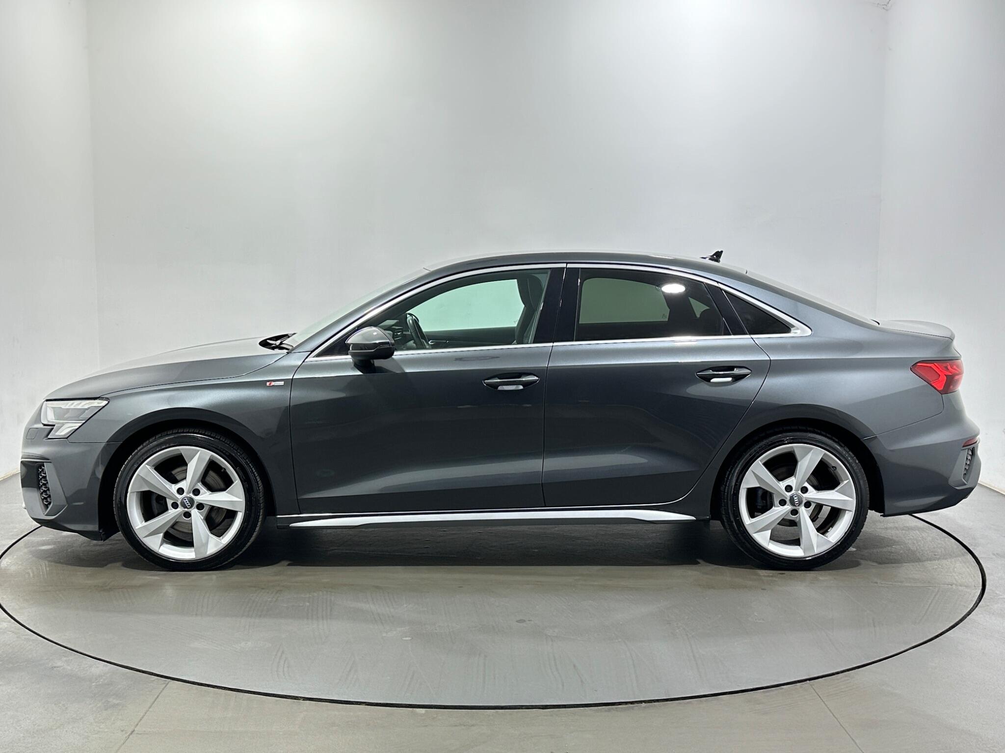 Audi A3 view 5