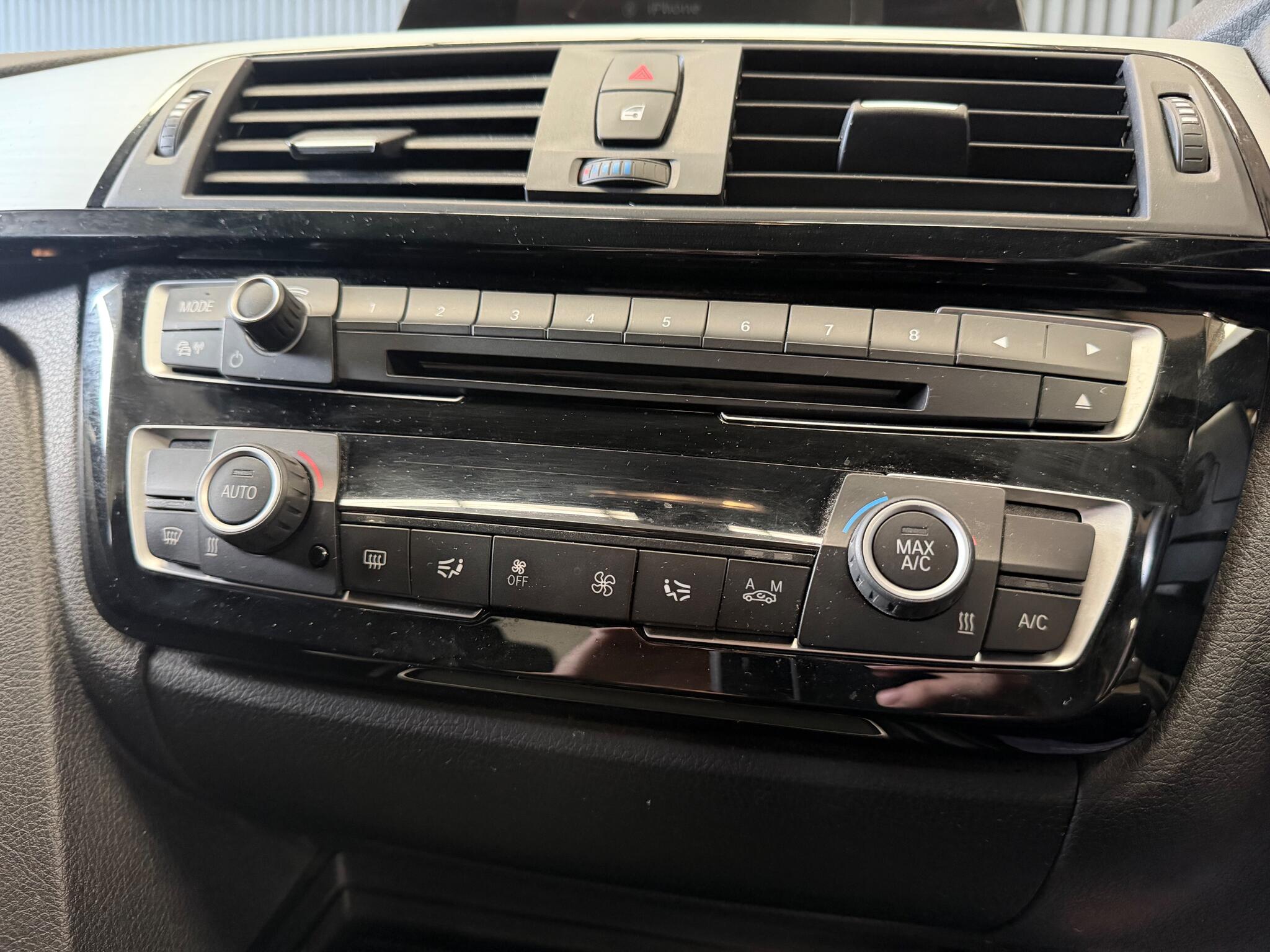 BMW 3 Series view 38
