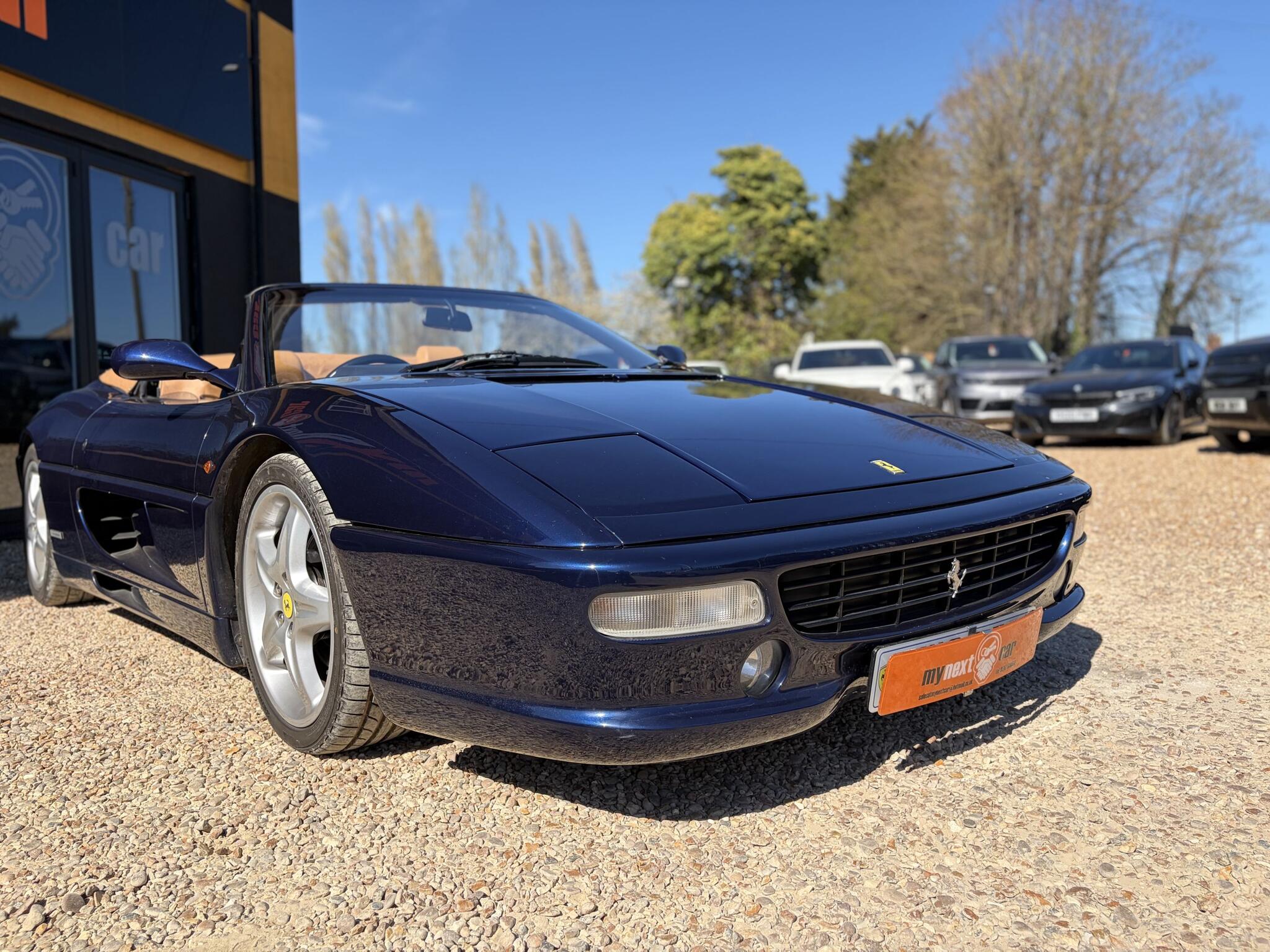 Ferrari F355 view 3