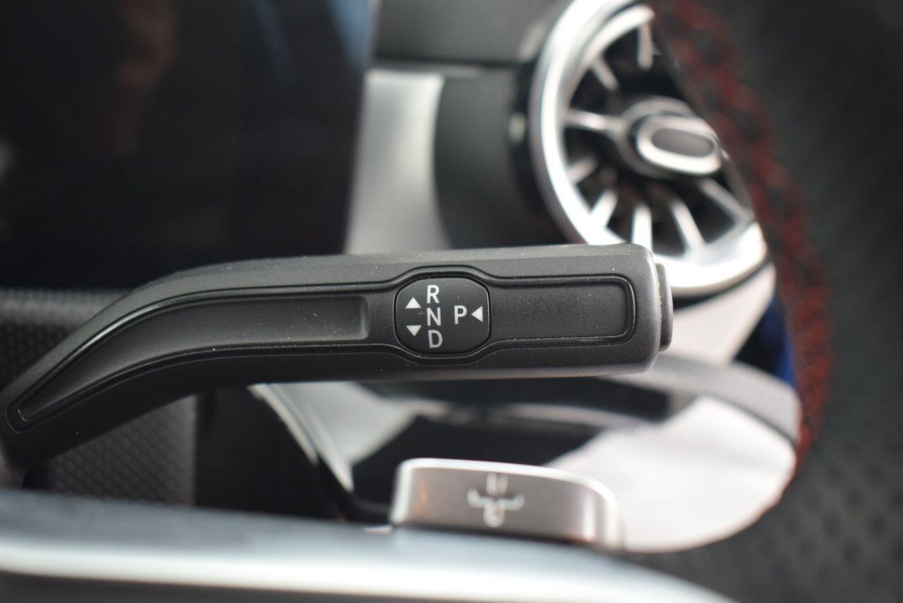 Mercedes-Benz Cla view 22
