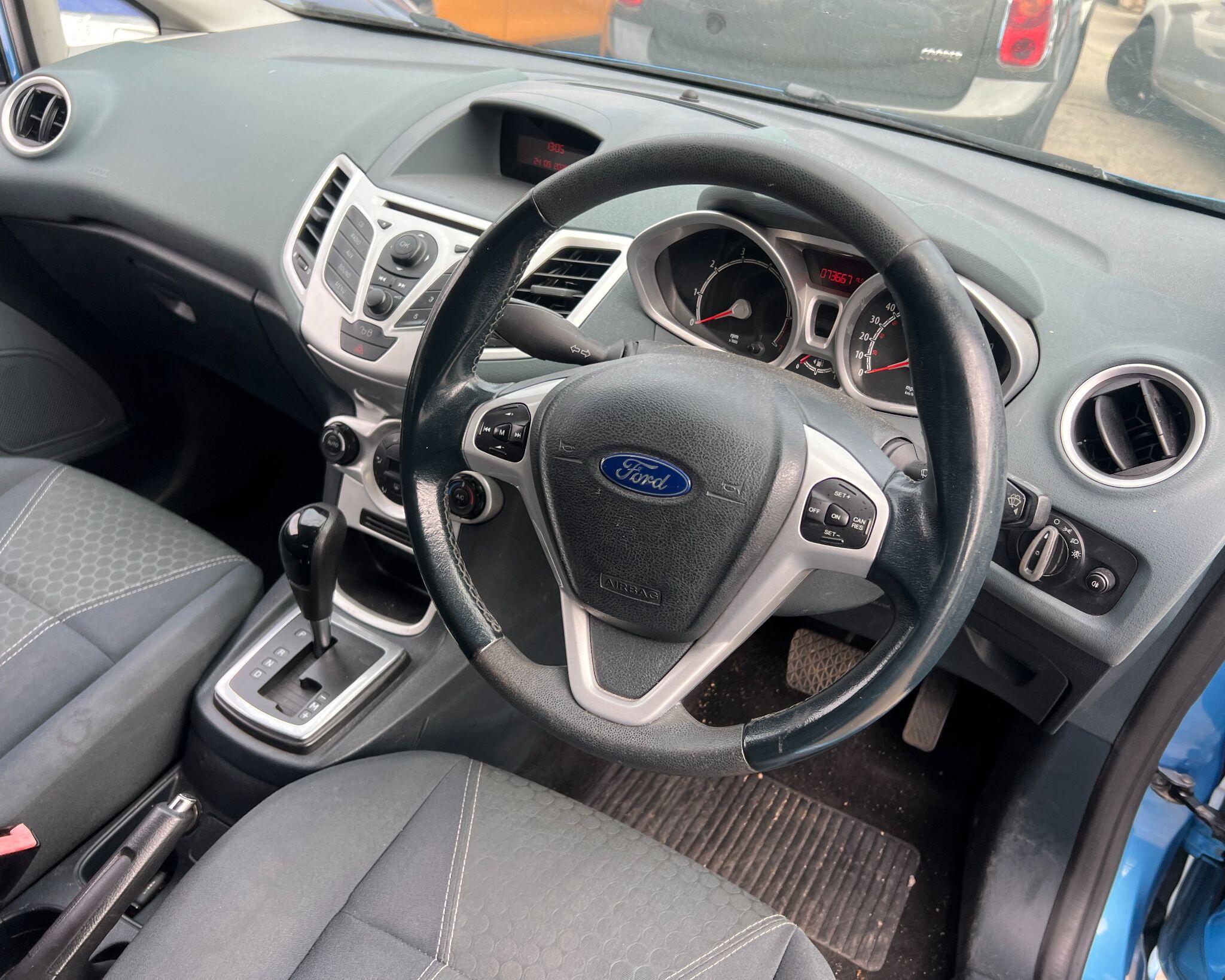 Ford Fiesta view 11