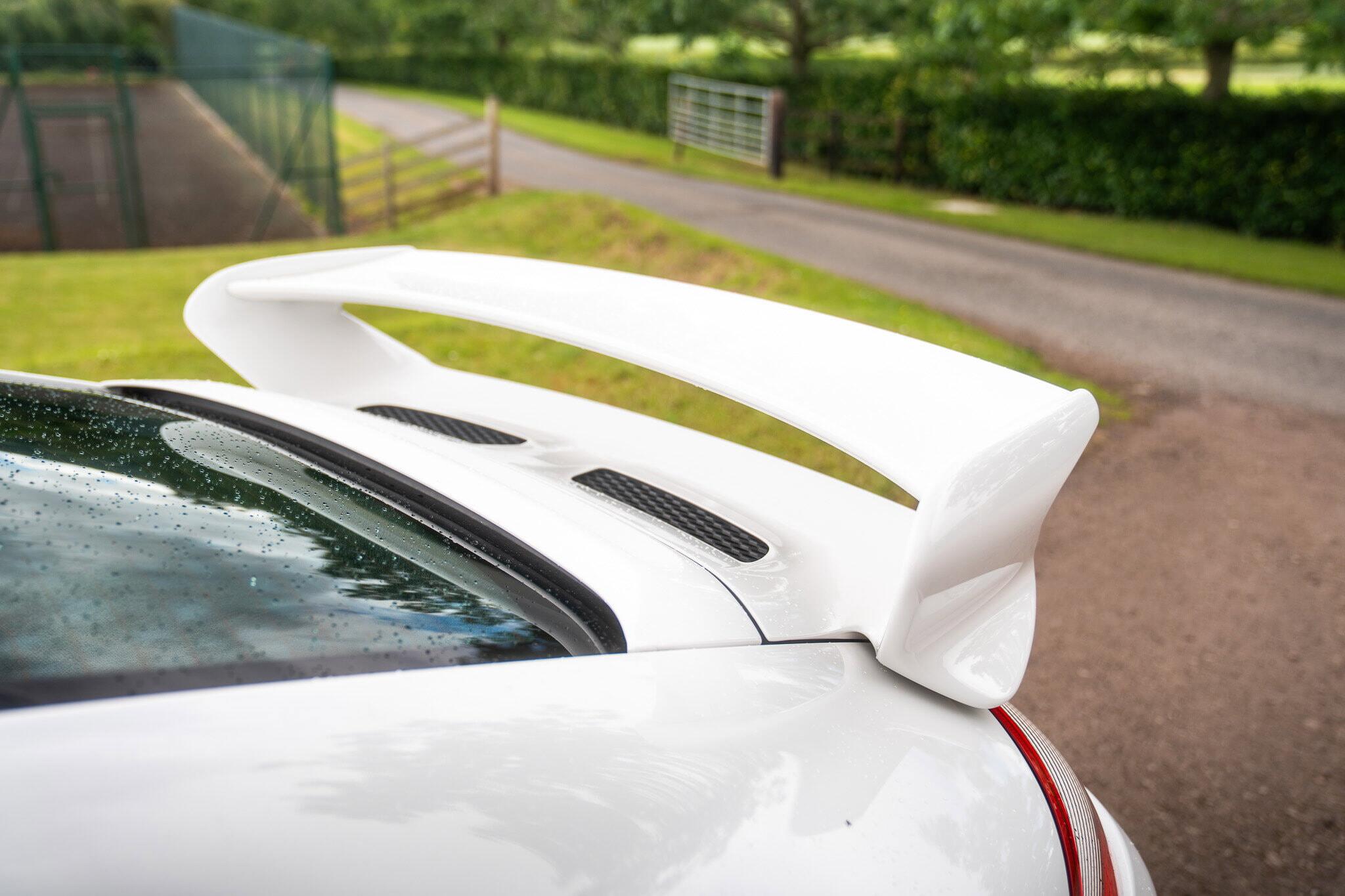 Porsche 911 view 13