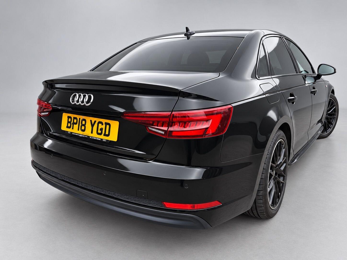 Audi A4 view 11