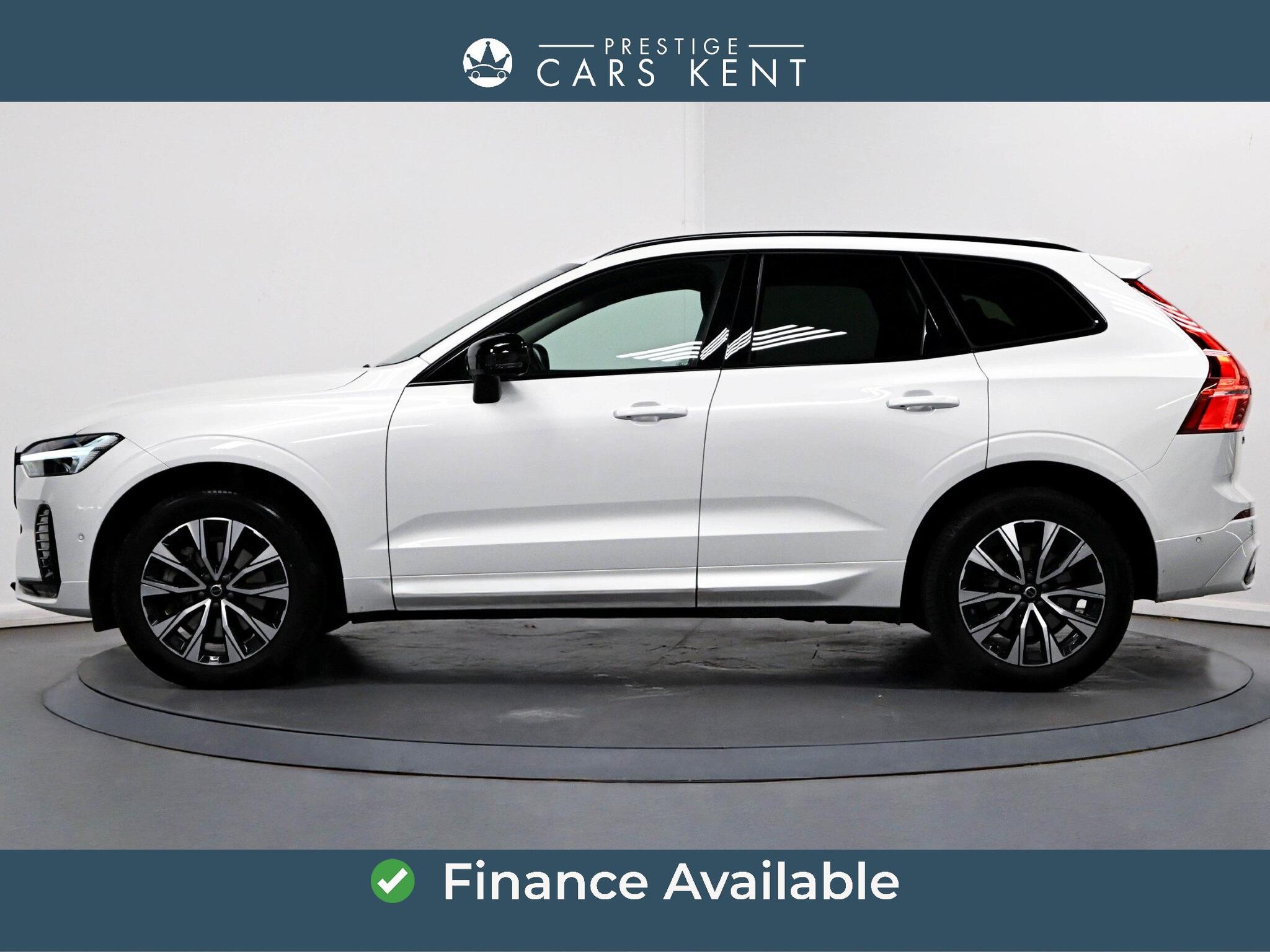 Volvo XC60 view 4