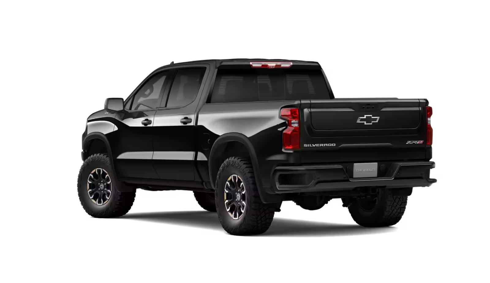 Chevrolet Silverado view 4
