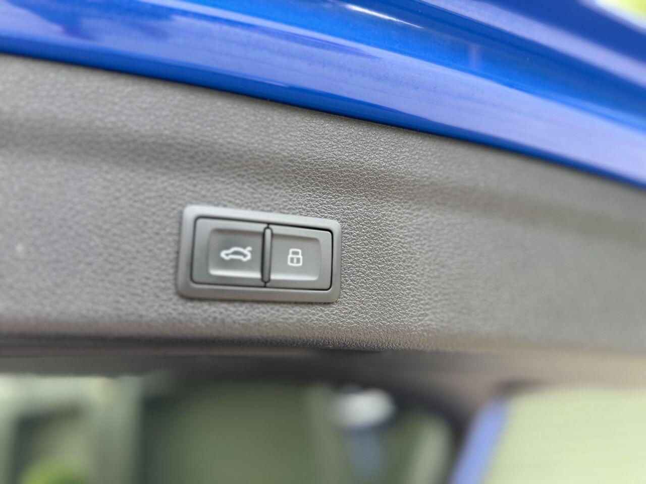 Audi RS6 Avant view 41