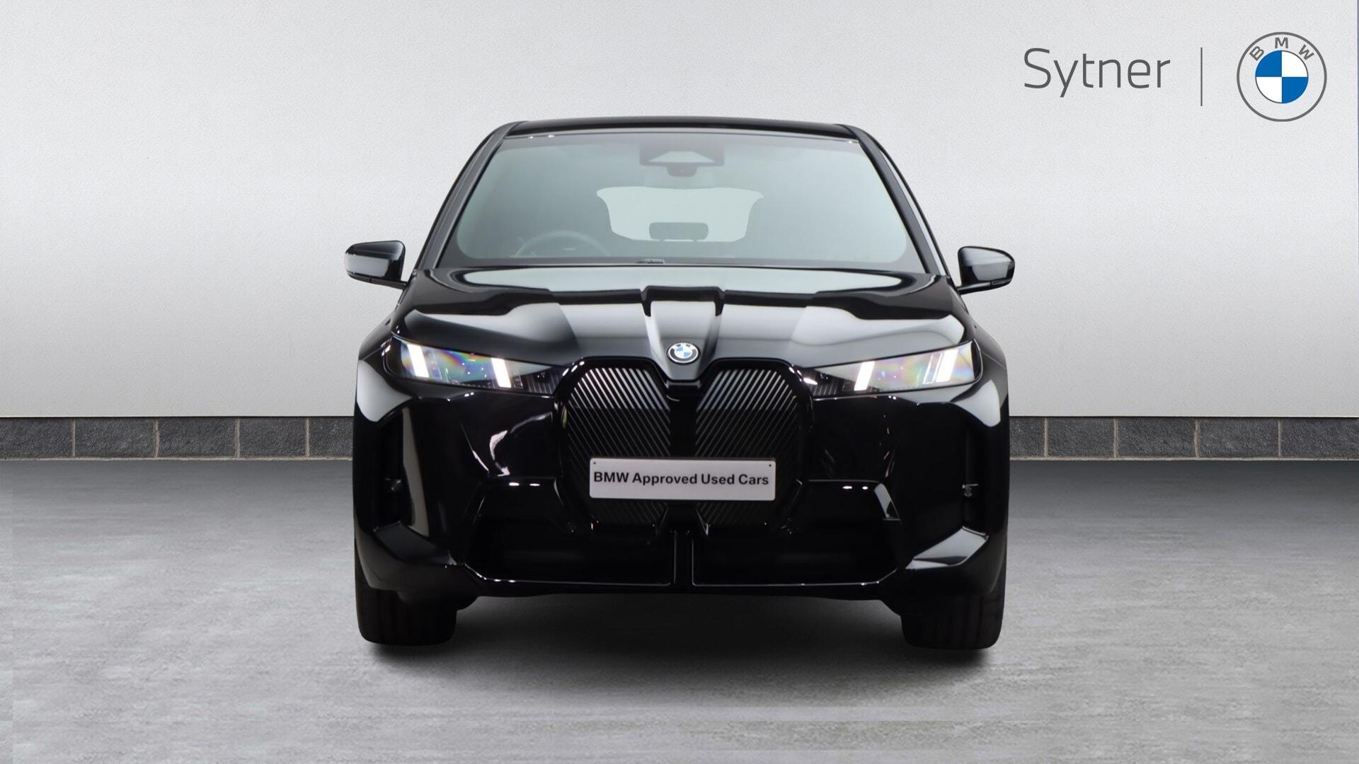BMW iX view 16
