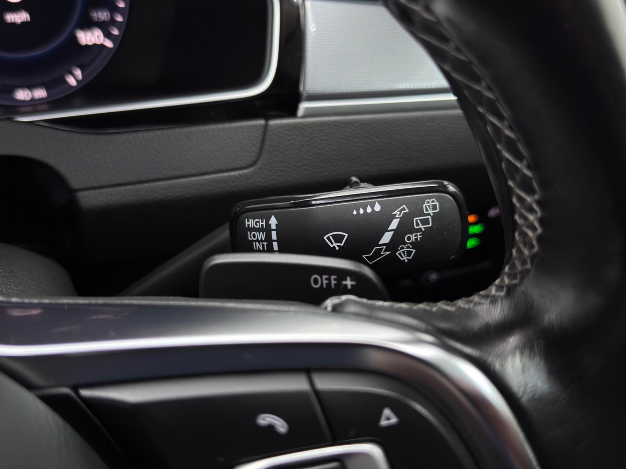 Volkswagen Passat view 35