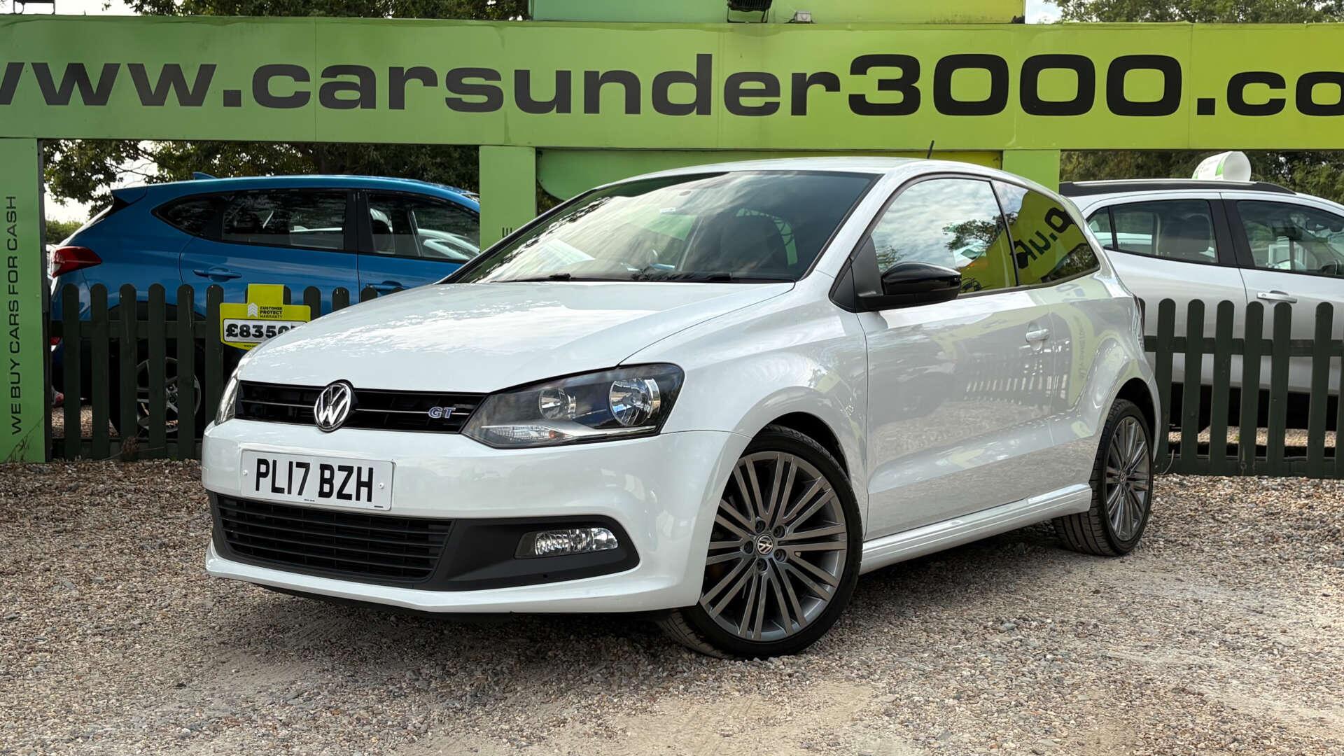 Volkswagen Polo view 3