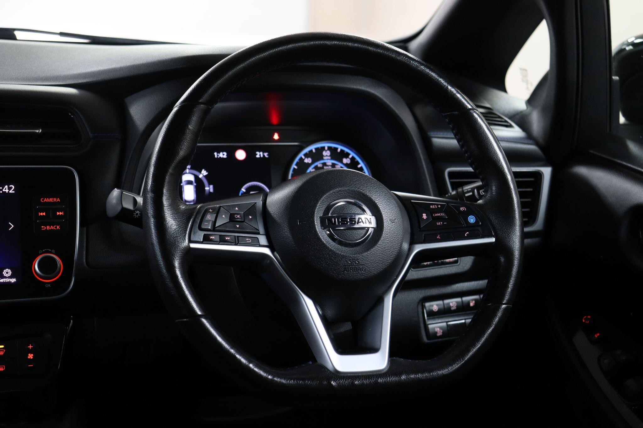 Nissan Leaf view 47