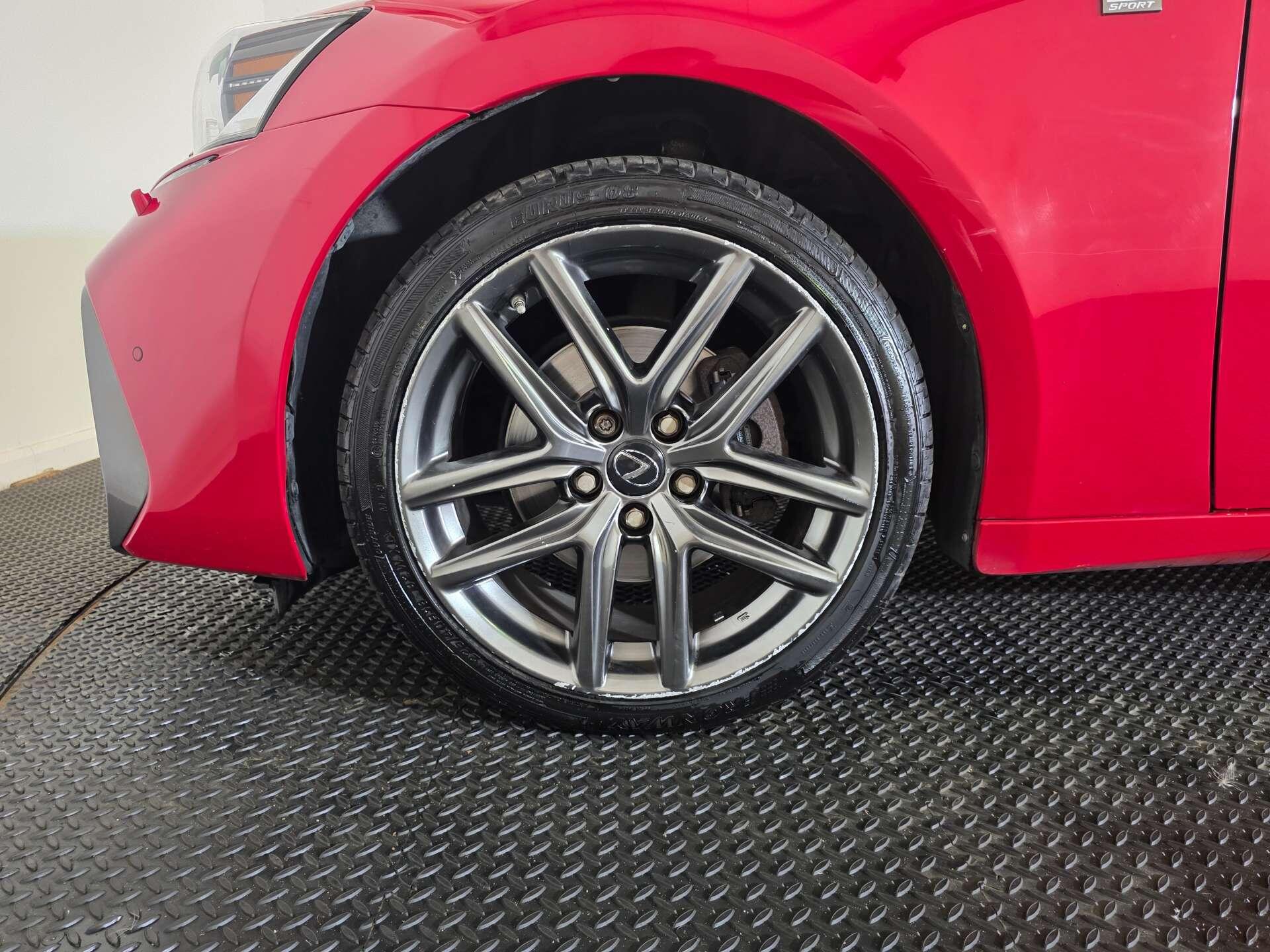 Lexus Is view 50