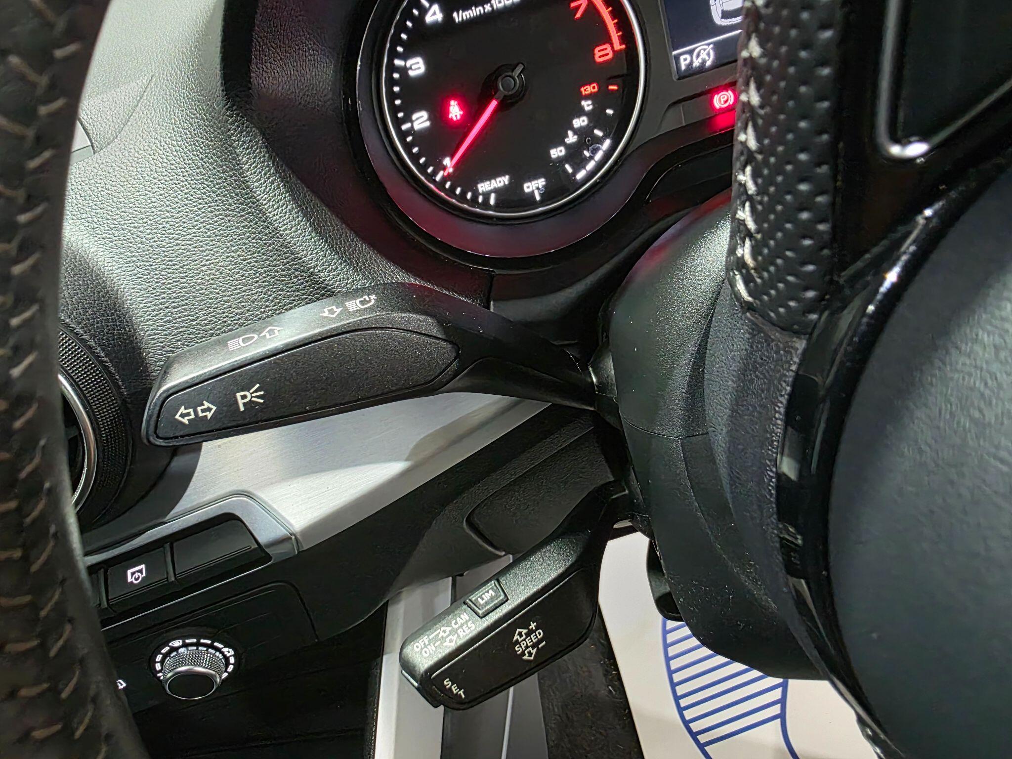 Audi Q2 view 20