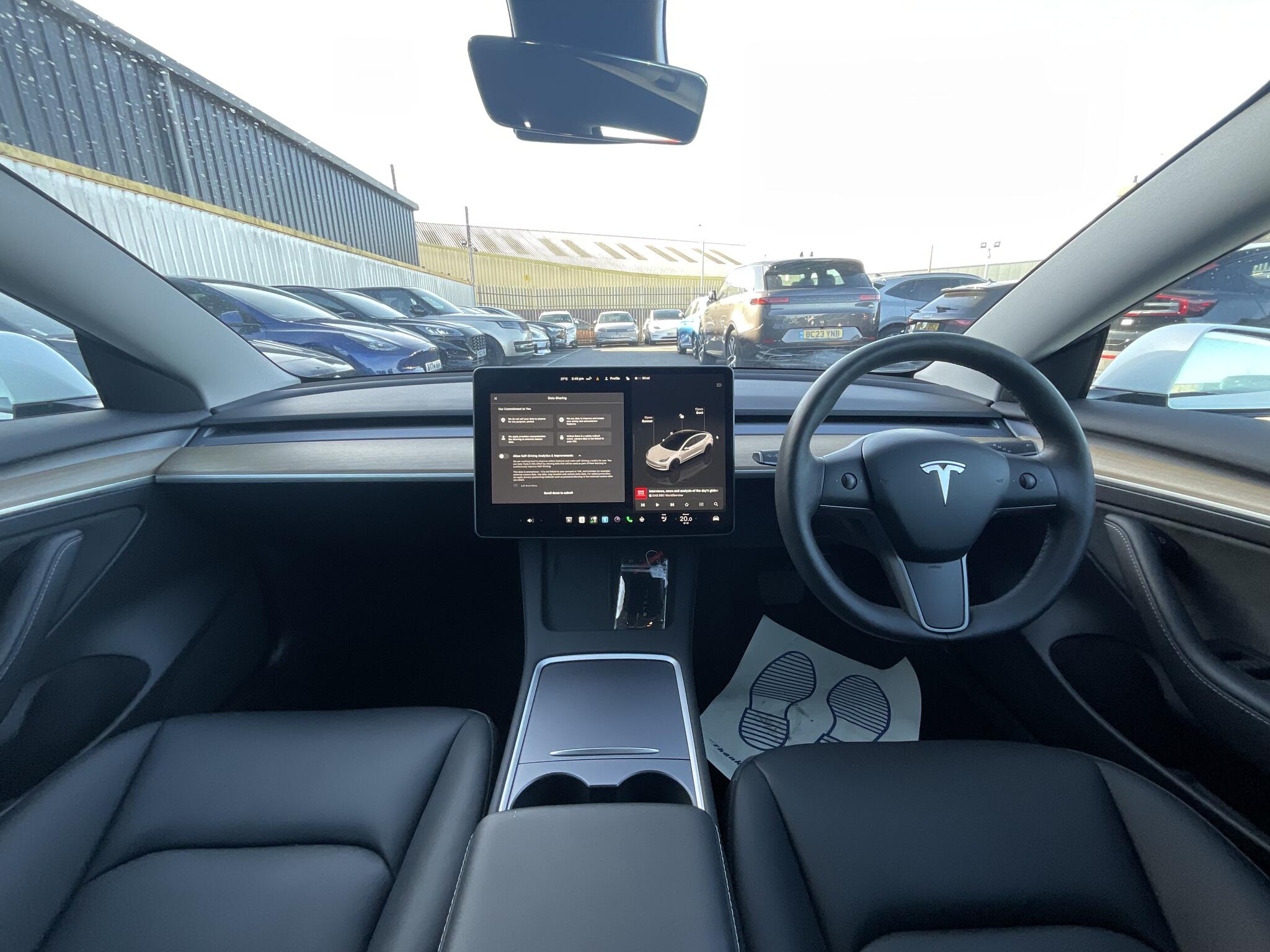 Tesla Model 3 view 6