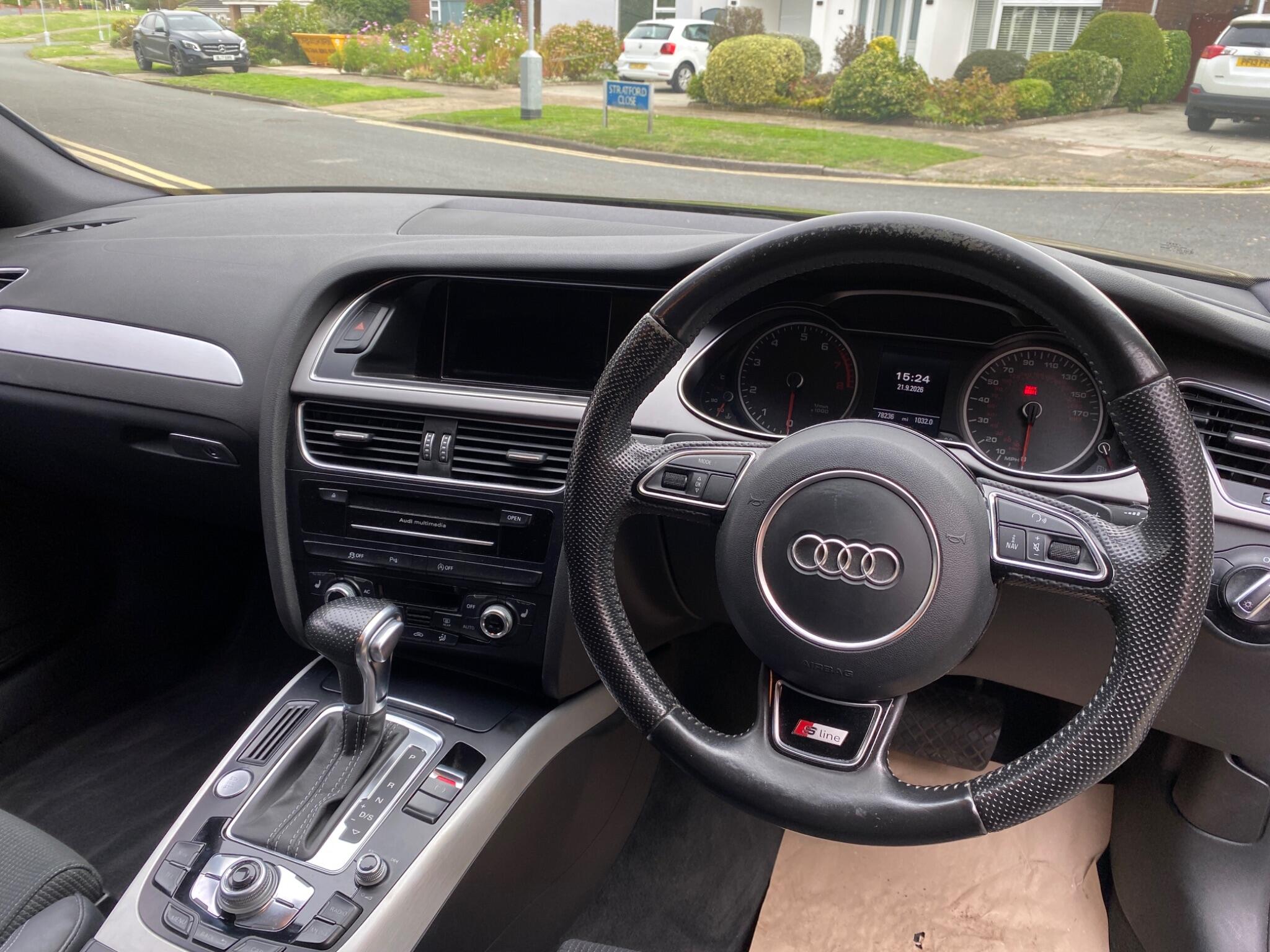 Audi A4 Avant 2.0 TFSI S line S Tronic quattro Euro 5 (s/s) 5dr