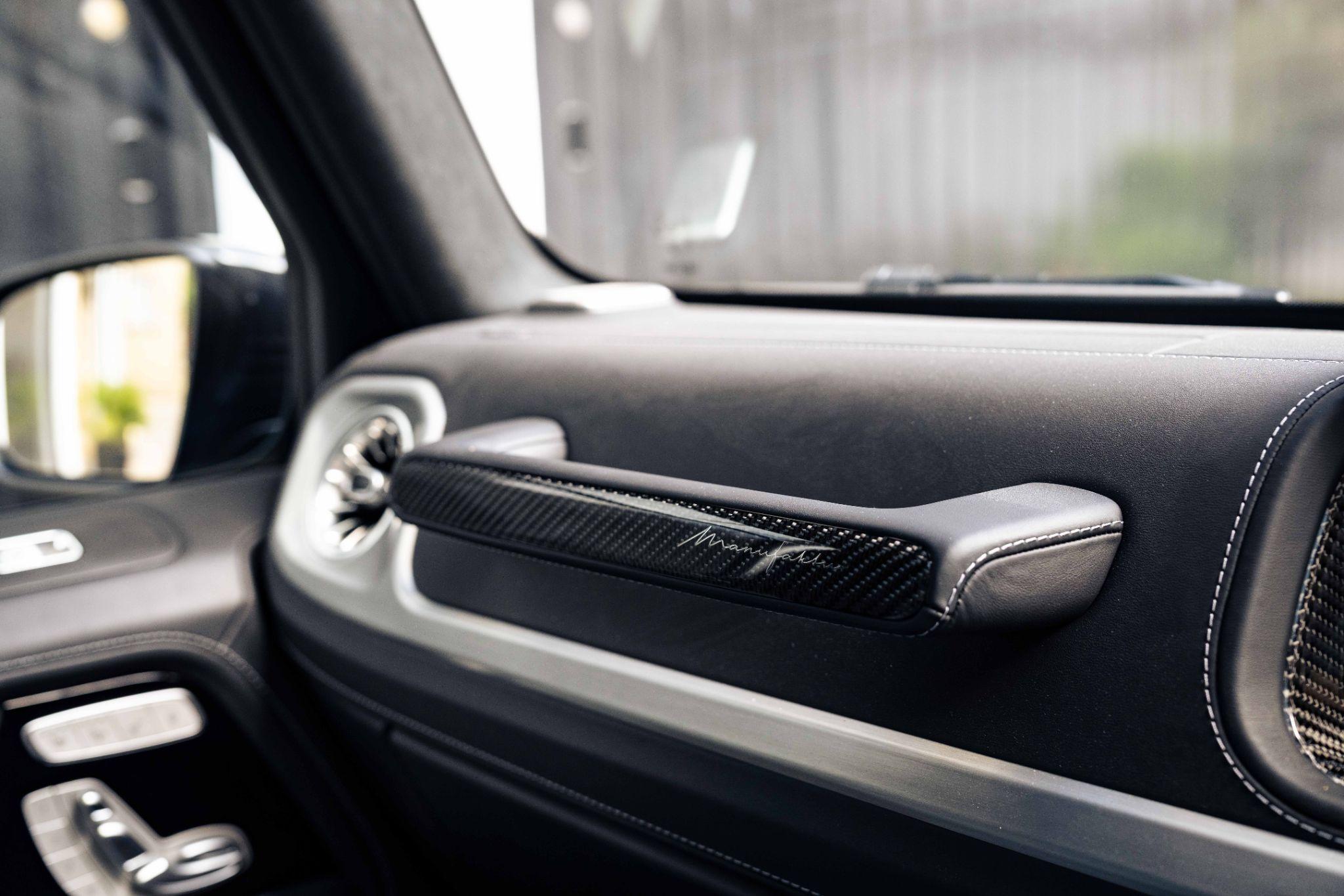 Mercedes-Benz G-Class view 31
