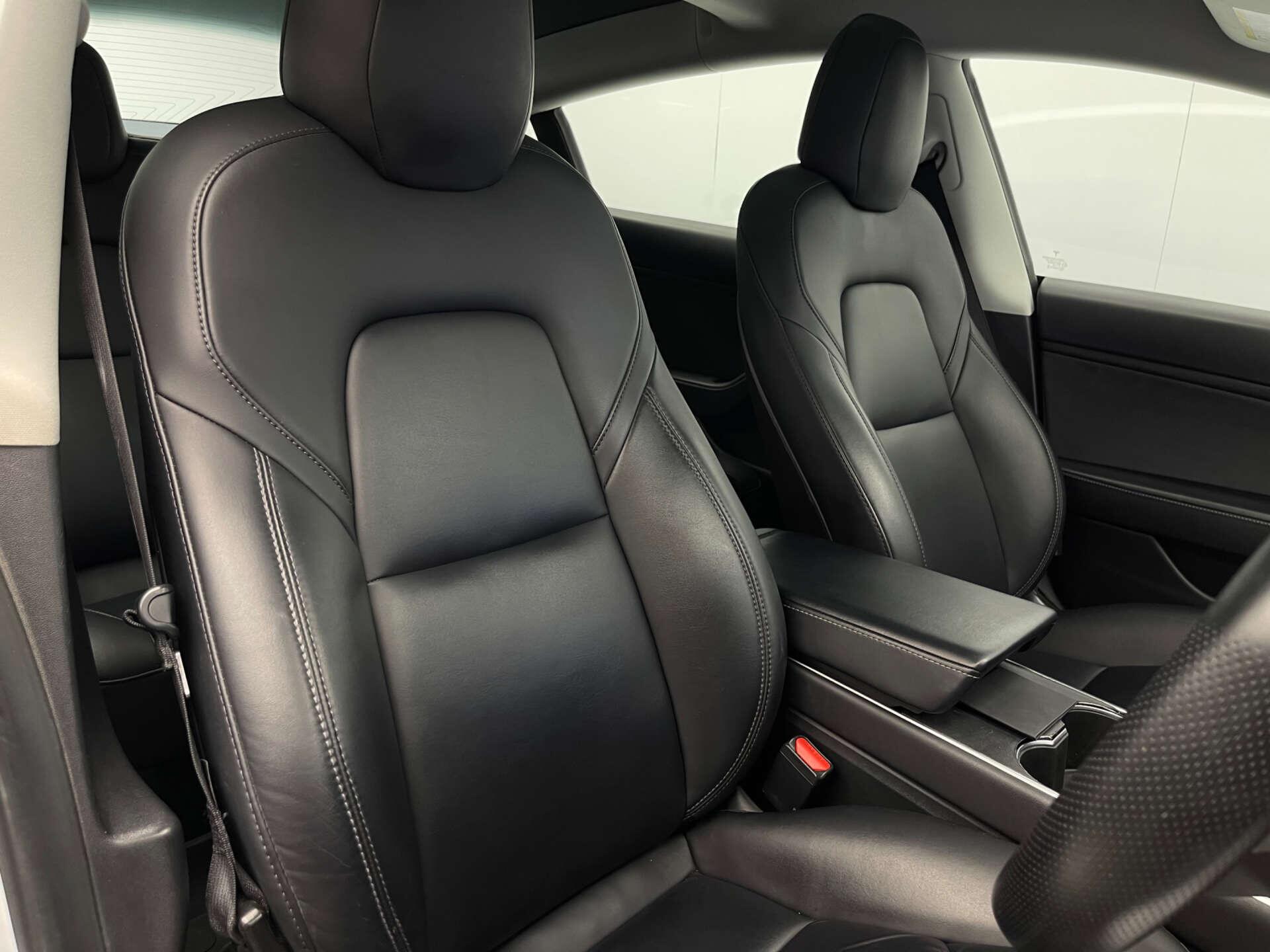 Tesla Model 3 view 13