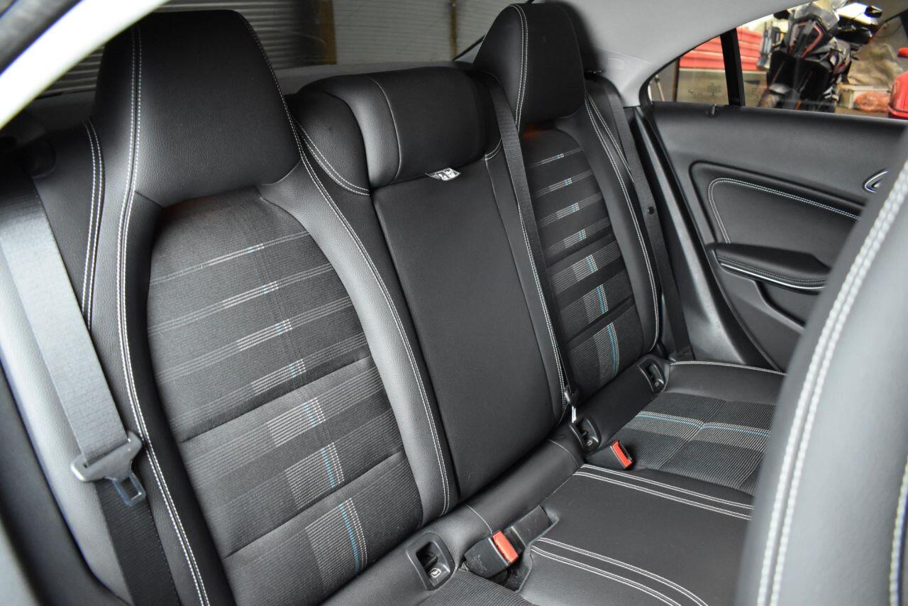 Mercedes-Benz Cla view 17