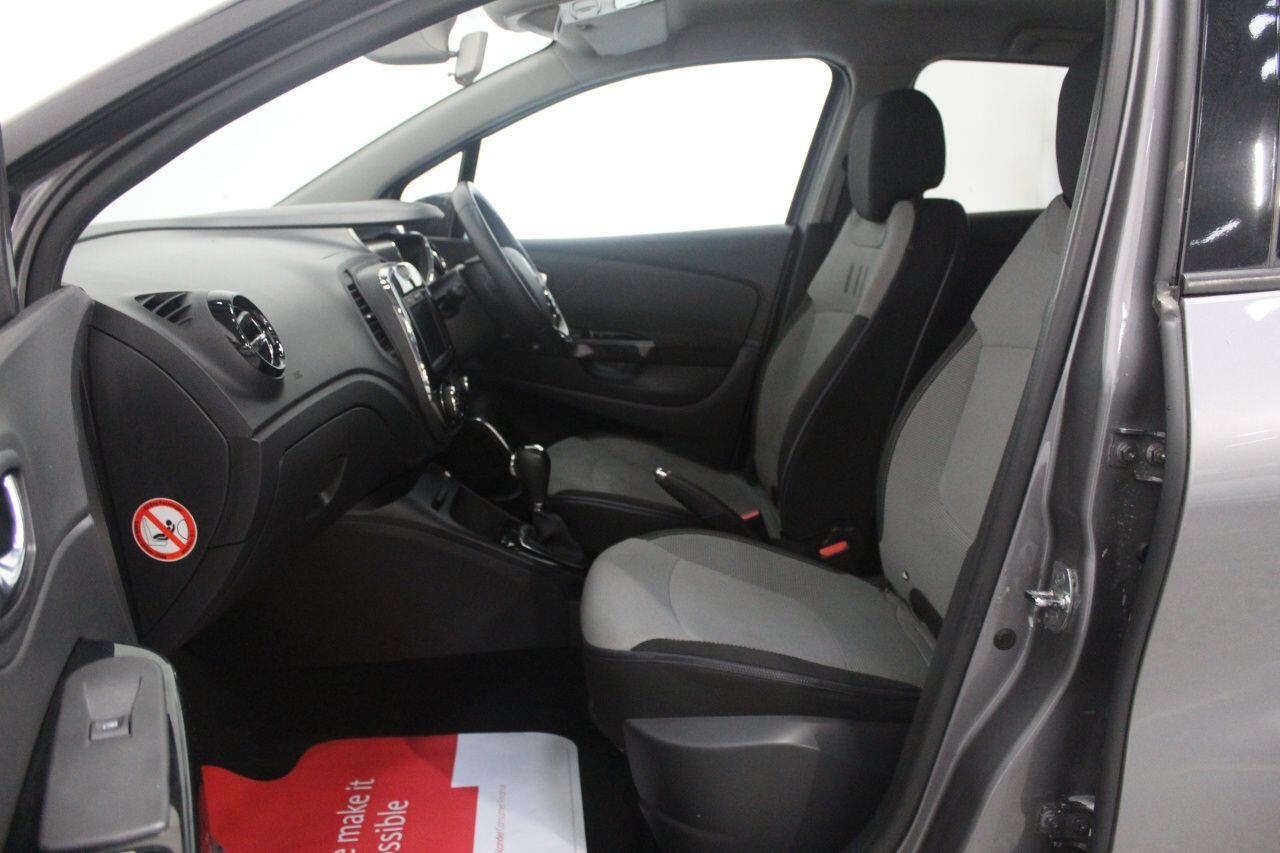 Renault Captur view 50