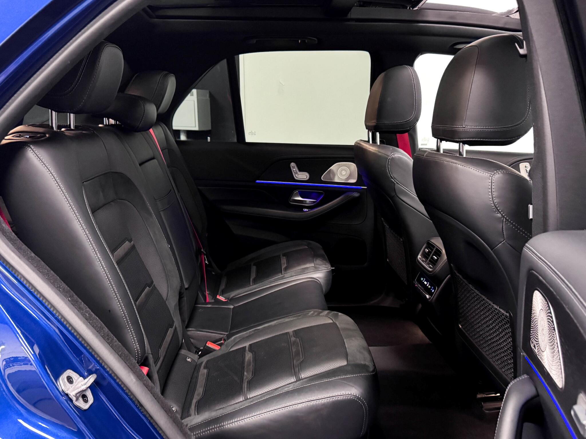 Mercedes-Benz Gle view 16