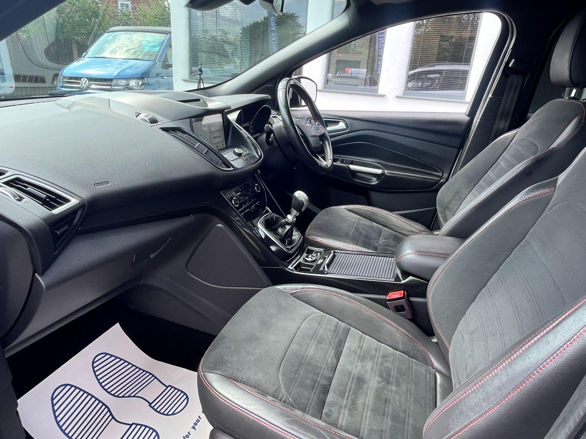 Ford Kuga view 28