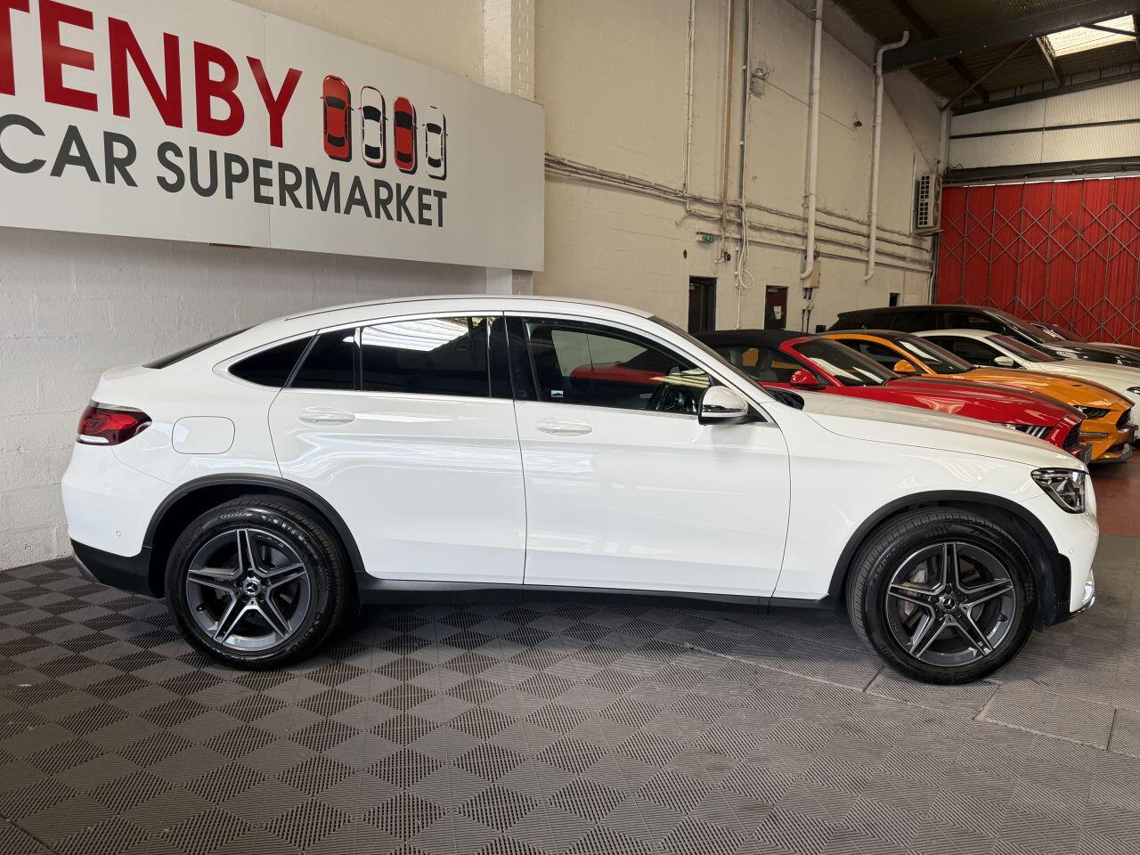 Mercedes-Benz GLC view 11