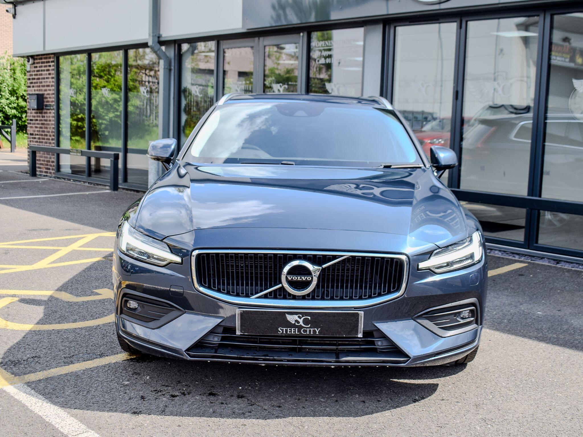 Volvo V60 view 4