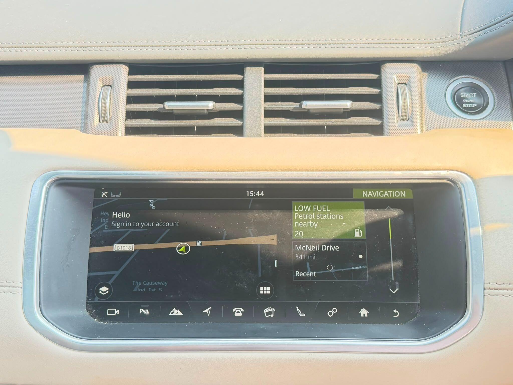 Land Rover Range Rover Evoque view 27