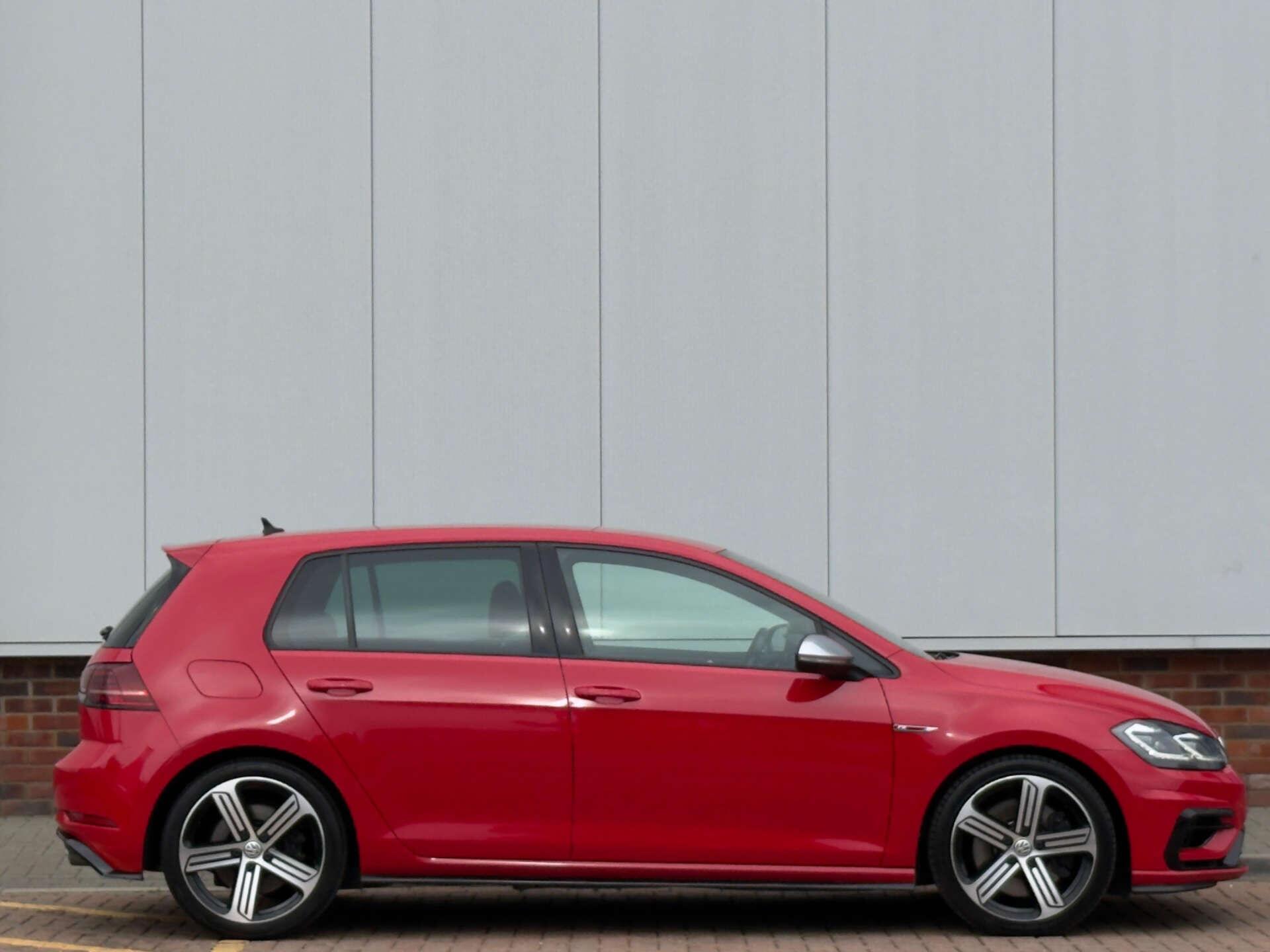 Volkswagen Golf view 9