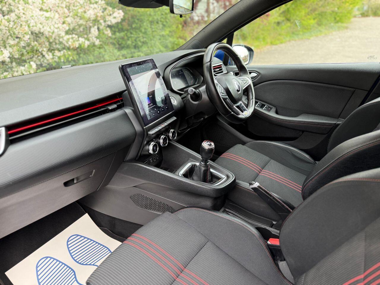 Renault Clio view 11
