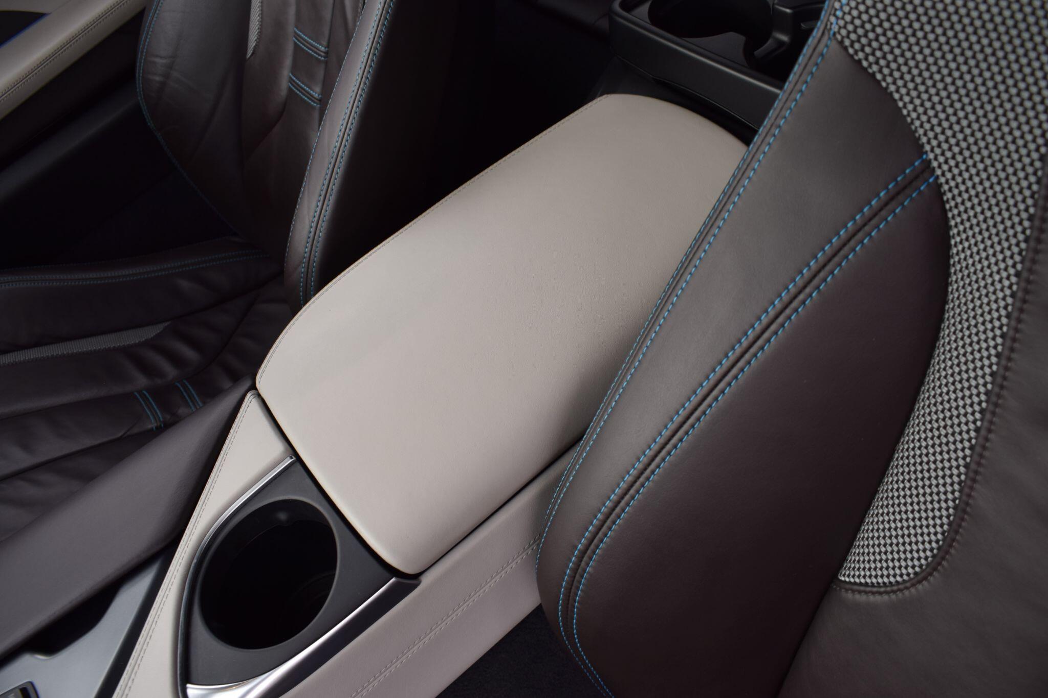 BMW I8 view 27